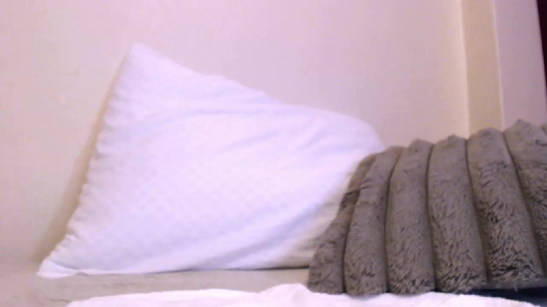 Gallery image thumbnail from Serena_Kiss's myfreecams stream on, 05/24/2026, 21:48 image 9 of 20