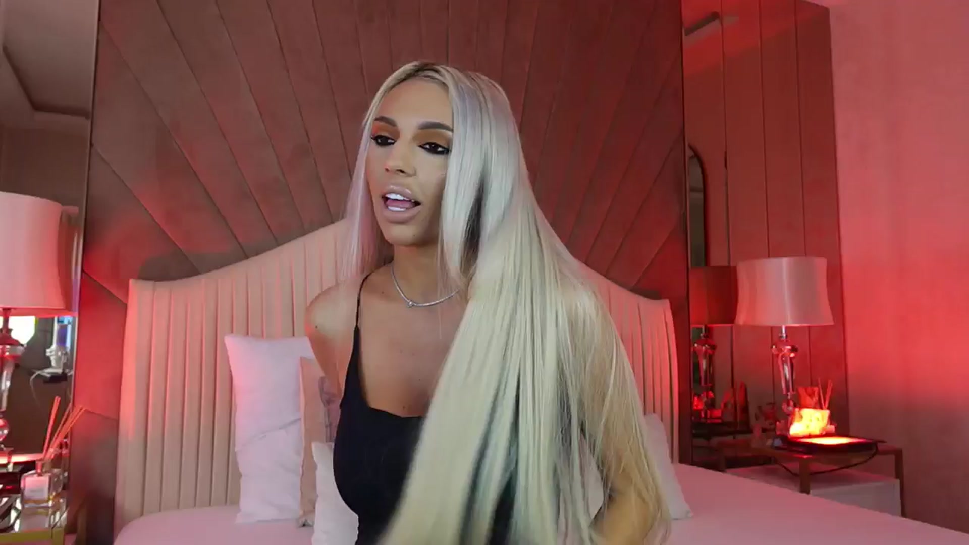 Gallery image thumbnail from Serena_Ramona's myfreecams stream on, 10/28/2024, 07:04 image 7 of 20