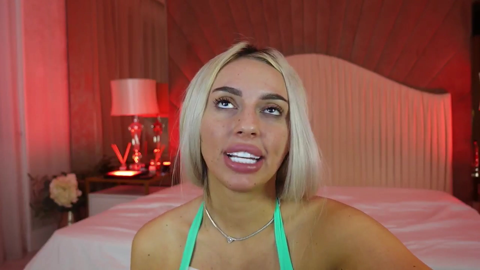 Gallery image thumbnail from Serena_Ramona's myfreecams stream on, 11/04/2024, 01:34 image 4 of 20