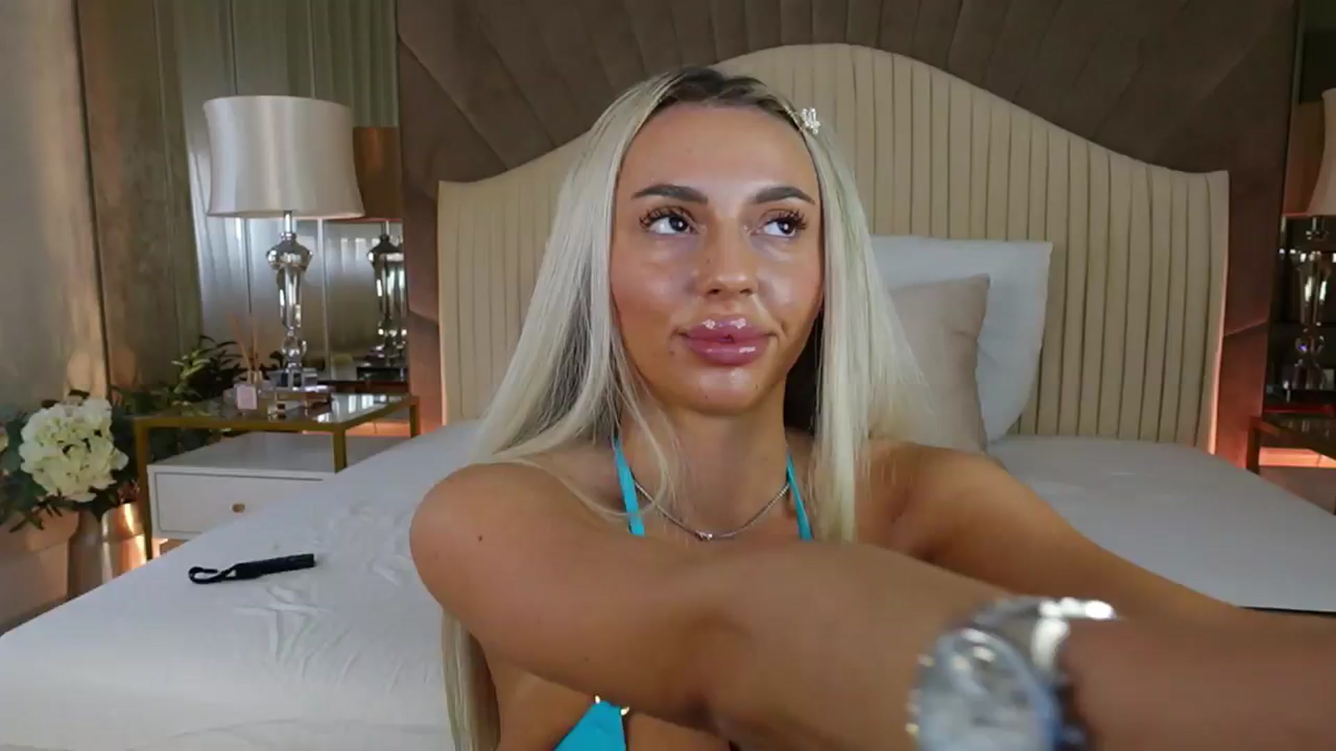 Gallery image thumbnail from Serena_Ramona's myfreecams stream on, 11/26/2024, 07:43 image 1 of 20