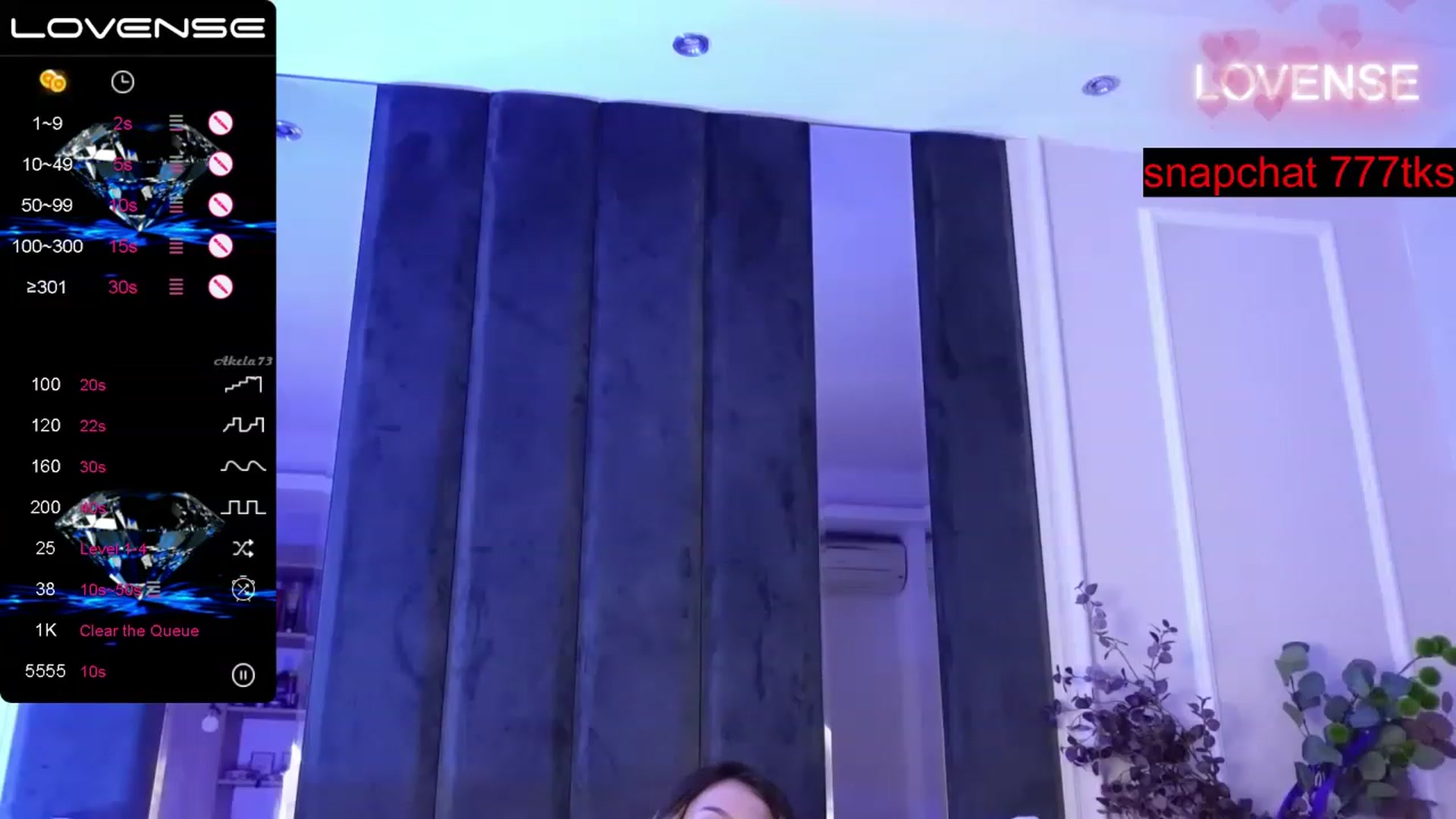 Gallery image thumbnail from Serene_Brown's myfreecams stream on, 04/12/2023, 24:23 image 16 of 20