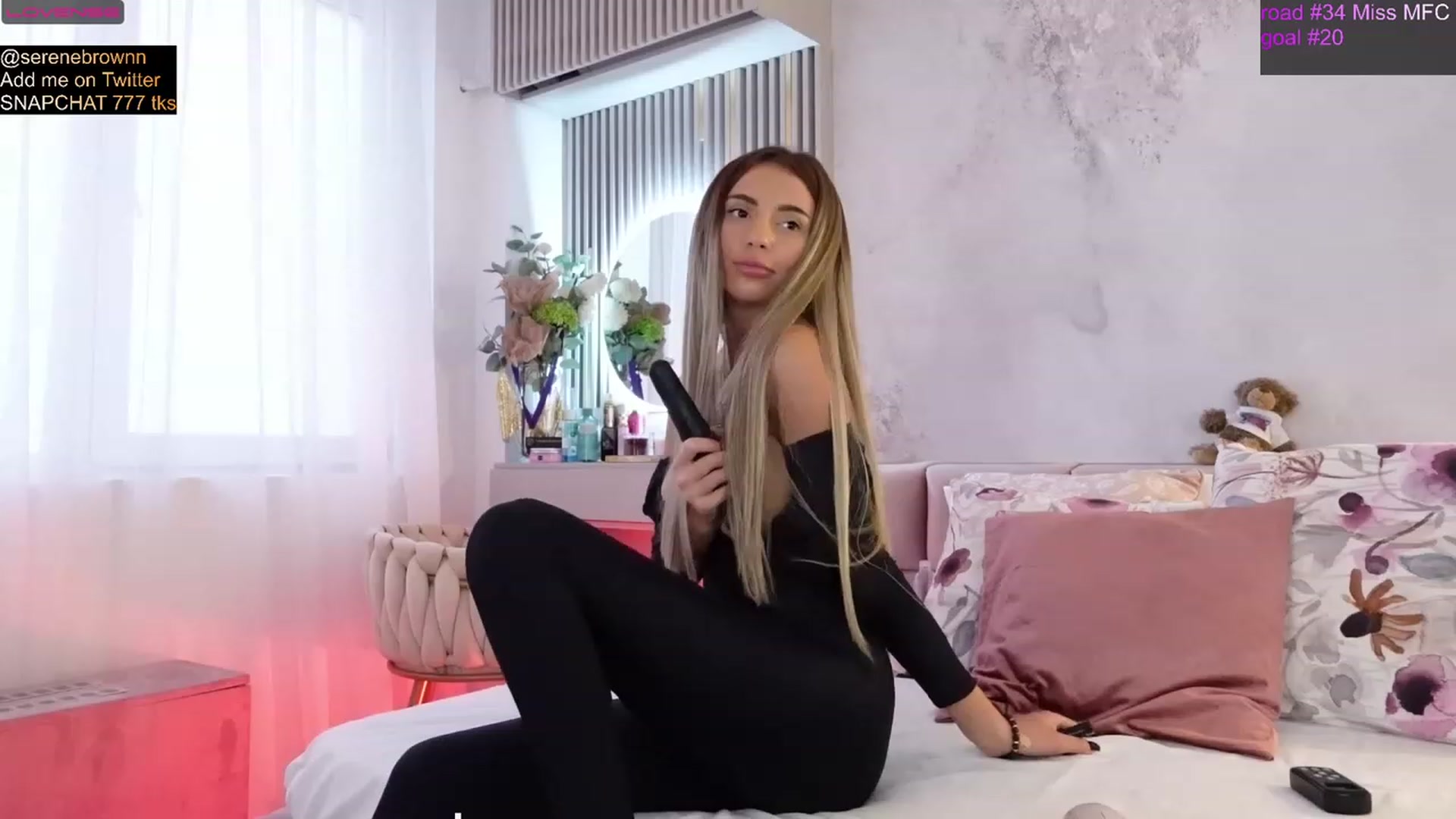 Gallery image thumbnail from Serene_Brown's myfreecams stream on, 06/29/2023, 03:50 image 19 of 20