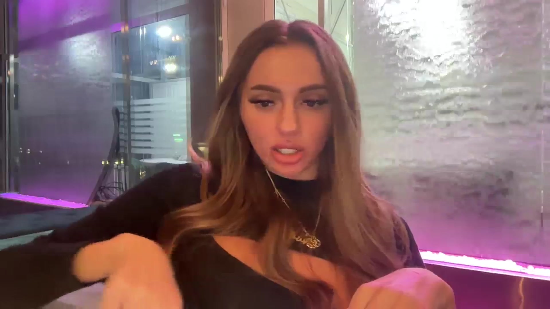 Gallery image thumbnail from Serene_Brown's myfreecams stream on, 10/02/2023, 21:08 image 17 of 20