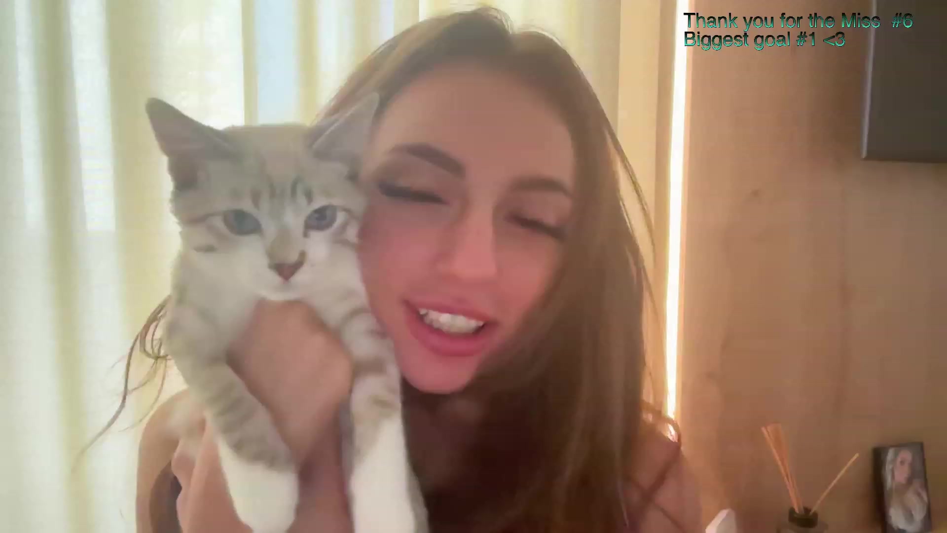 Gallery image thumbnail from Serene_Brown's myfreecams stream on, 10/03/2023, 11:49 image 4 of 20