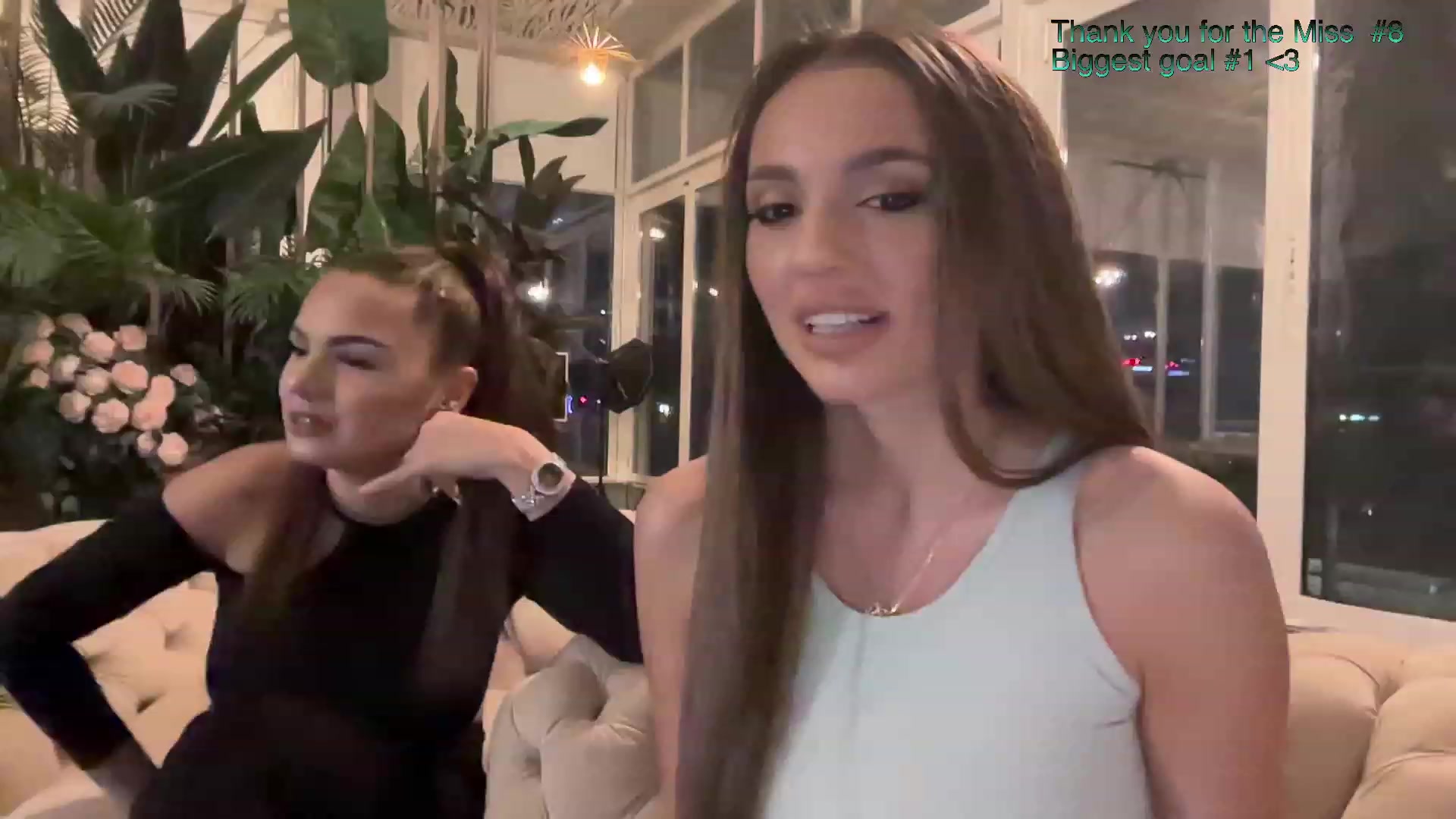 Gallery image thumbnail from Serene_Brown's myfreecams stream on, 10/08/2023, 21:45 image 11 of 20