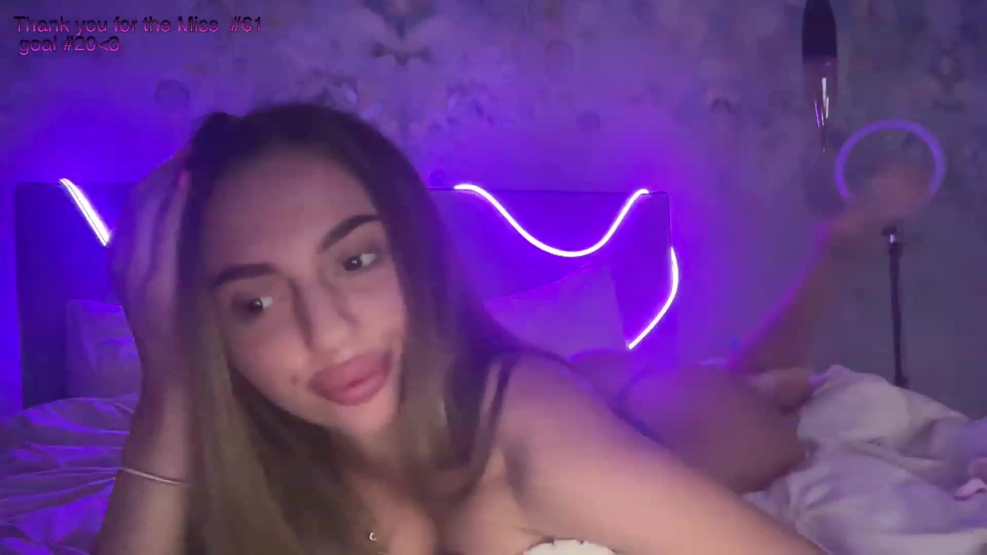 Gallery image thumbnail from Serene_Brown's myfreecams stream on, 11/11/2023, 22:36 image 9 of 20