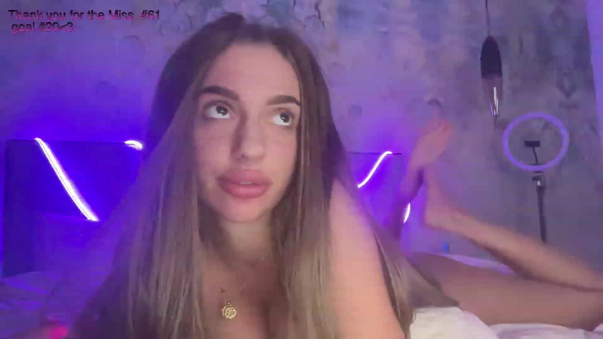 Gallery image thumbnail from Serene_Brown's myfreecams stream on, 11/11/2023, 22:36 image 11 of 20
