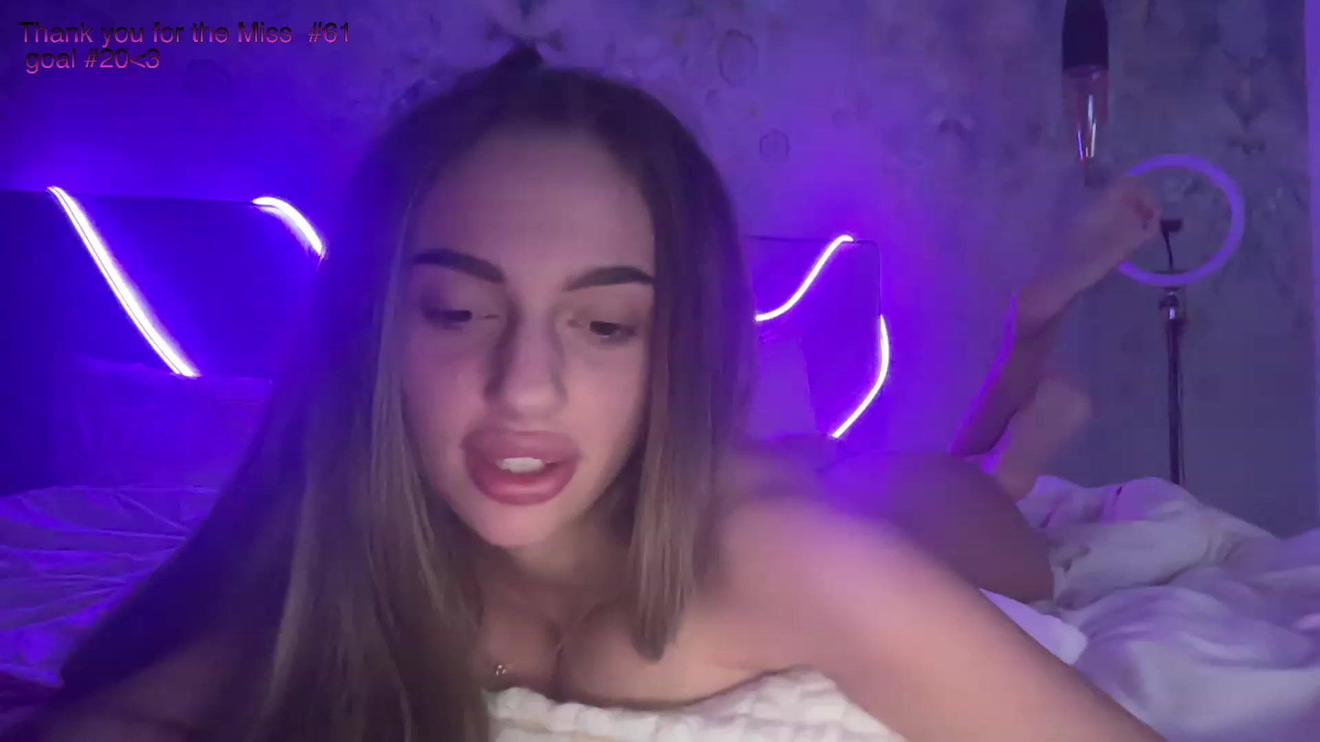 Gallery image thumbnail from Serene_Brown's myfreecams stream on, 11/11/2023, 22:36 image 14 of 20