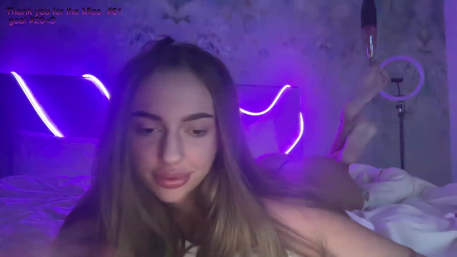 Gallery image thumbnail from Serene_Brown's myfreecams stream on, 11/11/2023, 22:36 image 15 of 20