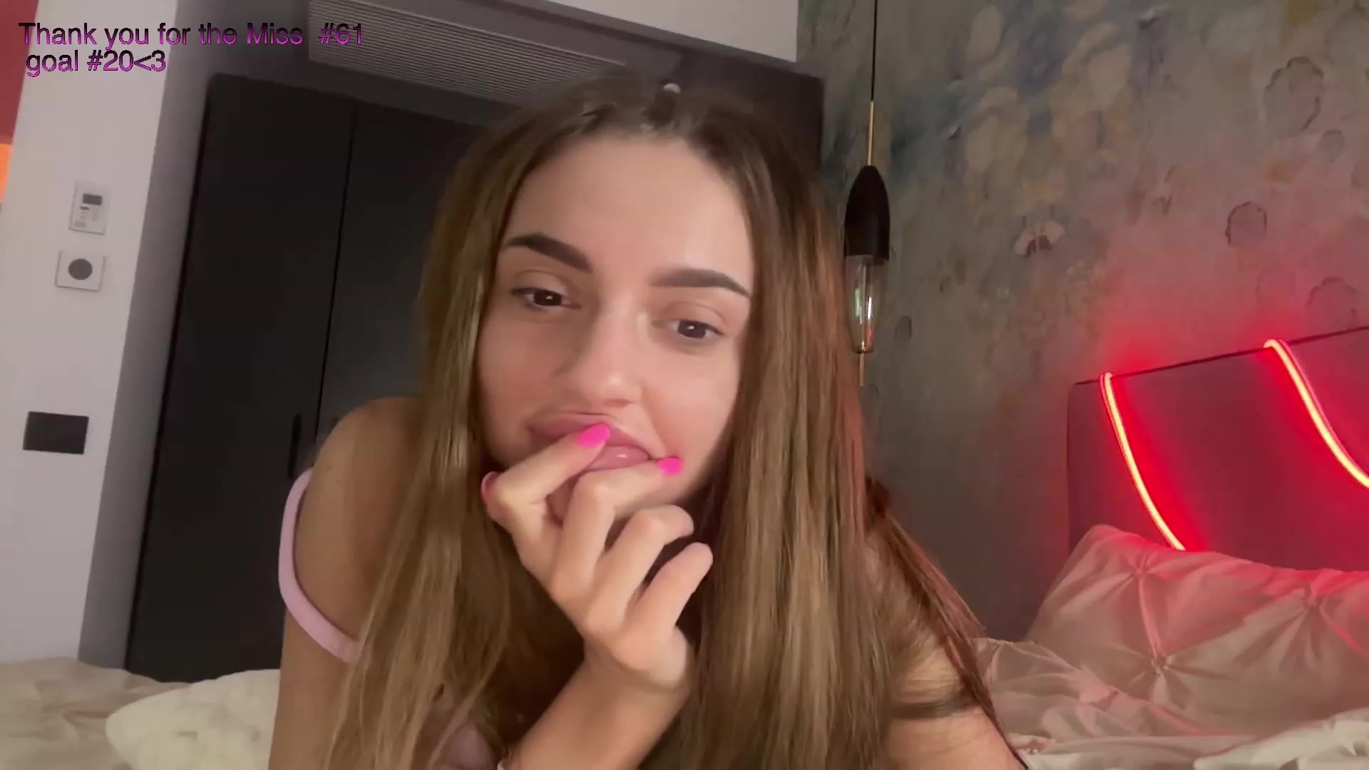 Gallery image thumbnail from Serene_Brown's myfreecams stream on, 11/11/2023, 22:36 image 3 of 20