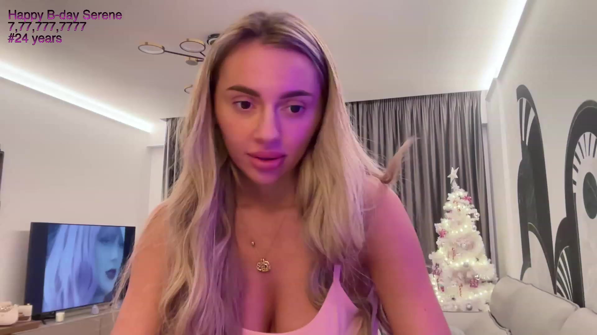 Gallery image thumbnail from Serene_Brown's myfreecams stream on, 12/18/2023, 03:35 image 5 of 20