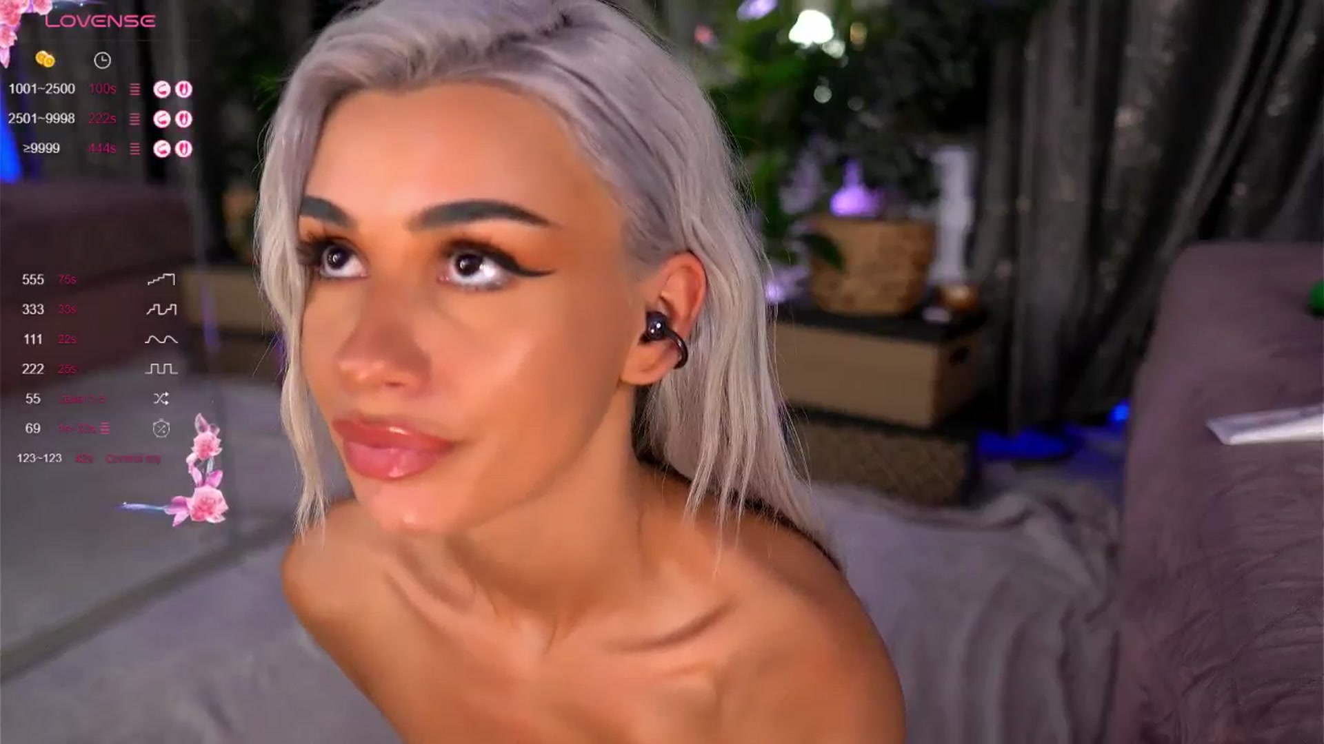 Gallery image thumbnail from Serene_Sophie's myfreecams stream on, 07/12/2025, 23:00 image 18 of 20