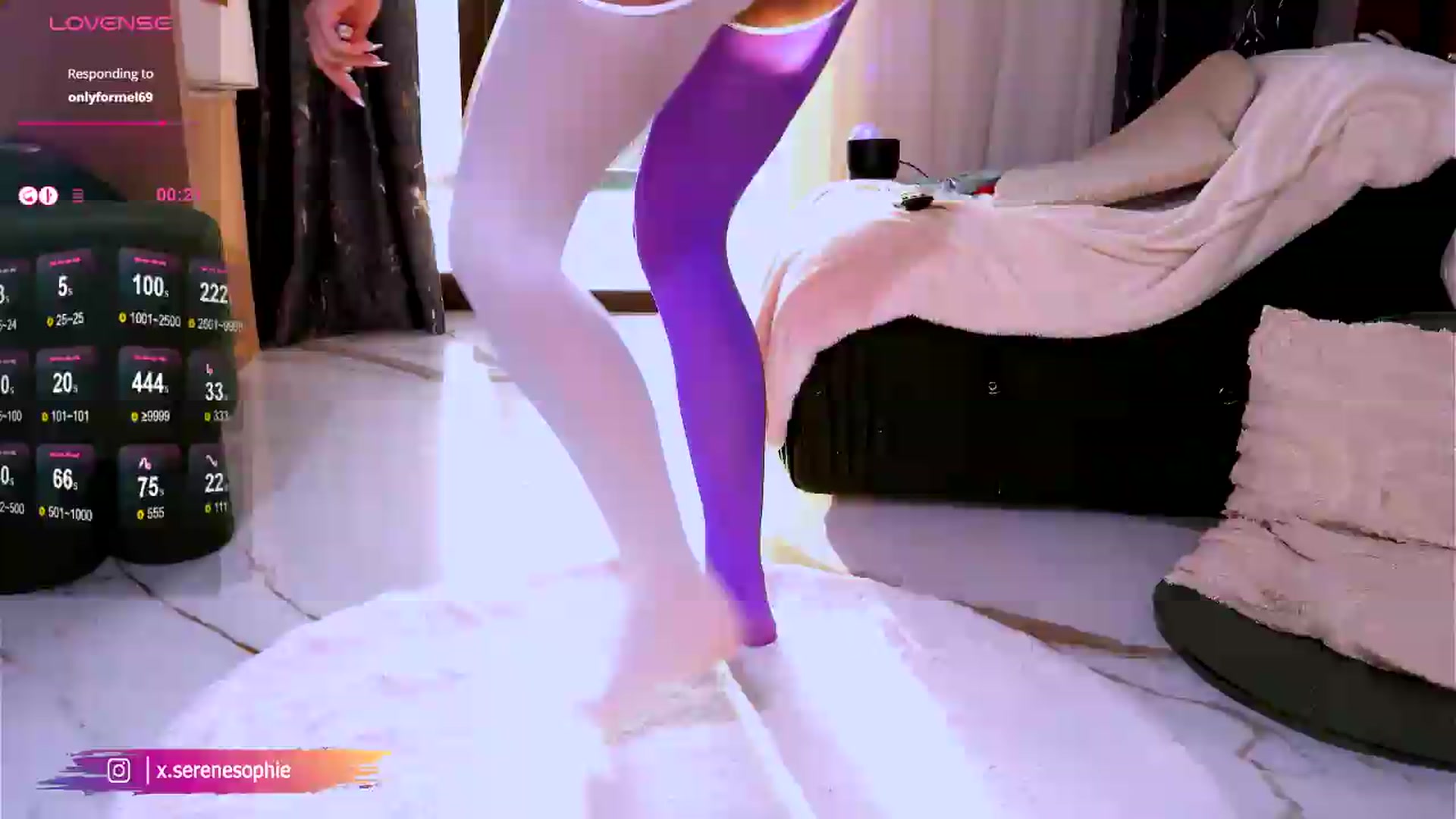 Gallery image thumbnail from Serene_Sophie's myfreecams stream on, 05/19/2026, 04:18 image 12 of 20