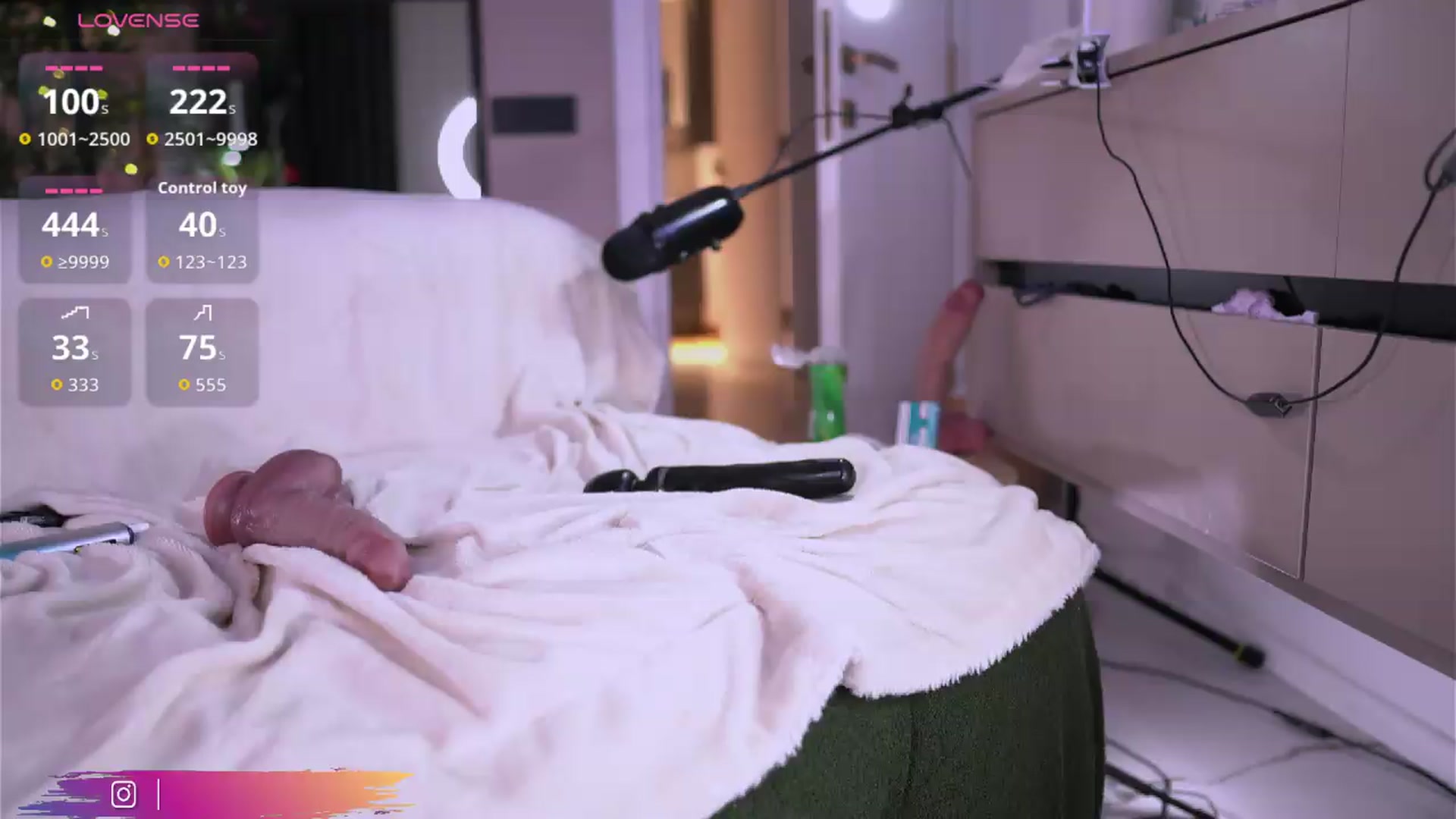 Gallery image thumbnail from Serene_Sophie's myfreecams stream on, 08/07/2026, 24:40 image 17 of 20