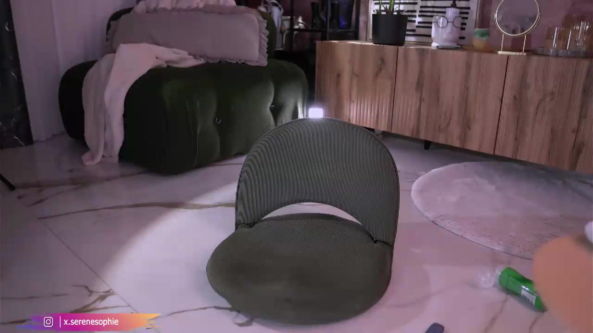 Gallery image thumbnail from Serene_Sophie's myfreecams stream on, 08/23/2026, 22:47 image 5 of 20