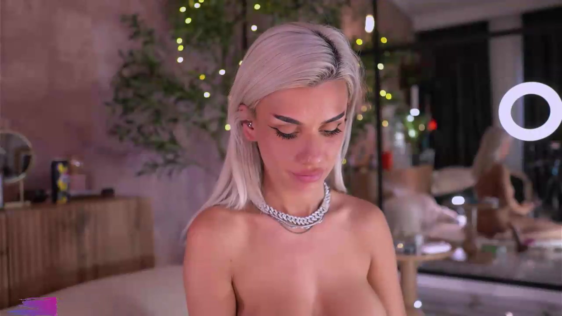 Gallery image thumbnail from Serene_Sophie's myfreecams stream on, 08/30/2026, 04:01 image 15 of 20