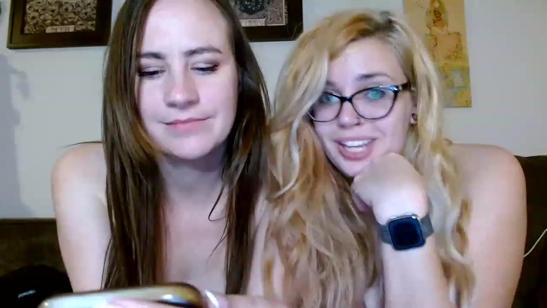 Gallery image thumbnail from Serenity's myfreecams stream on, 12/04/2022, 07:19 image 16 of 20