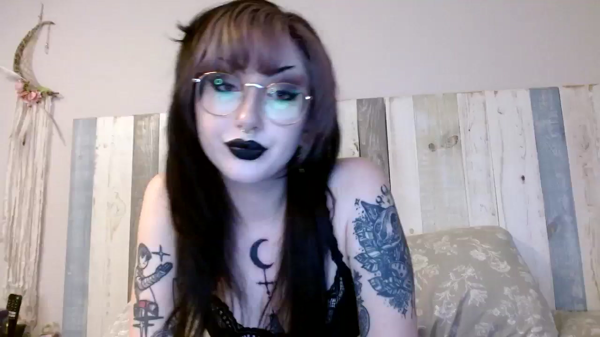 Gallery image thumbnail from Serenity's myfreecams stream on, 01/26/2024, 05:27 image 9 of 20