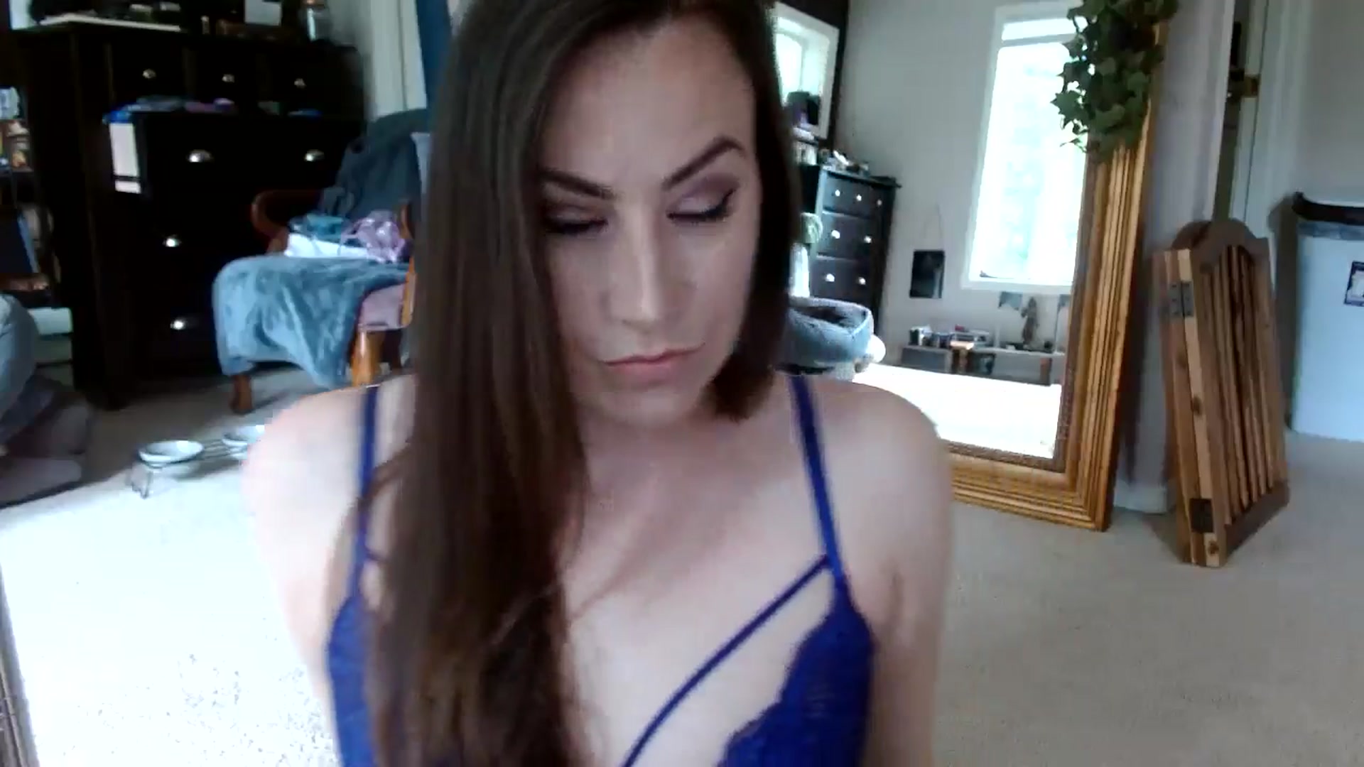 Gallery image thumbnail from Serenity's myfreecams stream on, 05/23/2024, 24:04 image 20 of 20