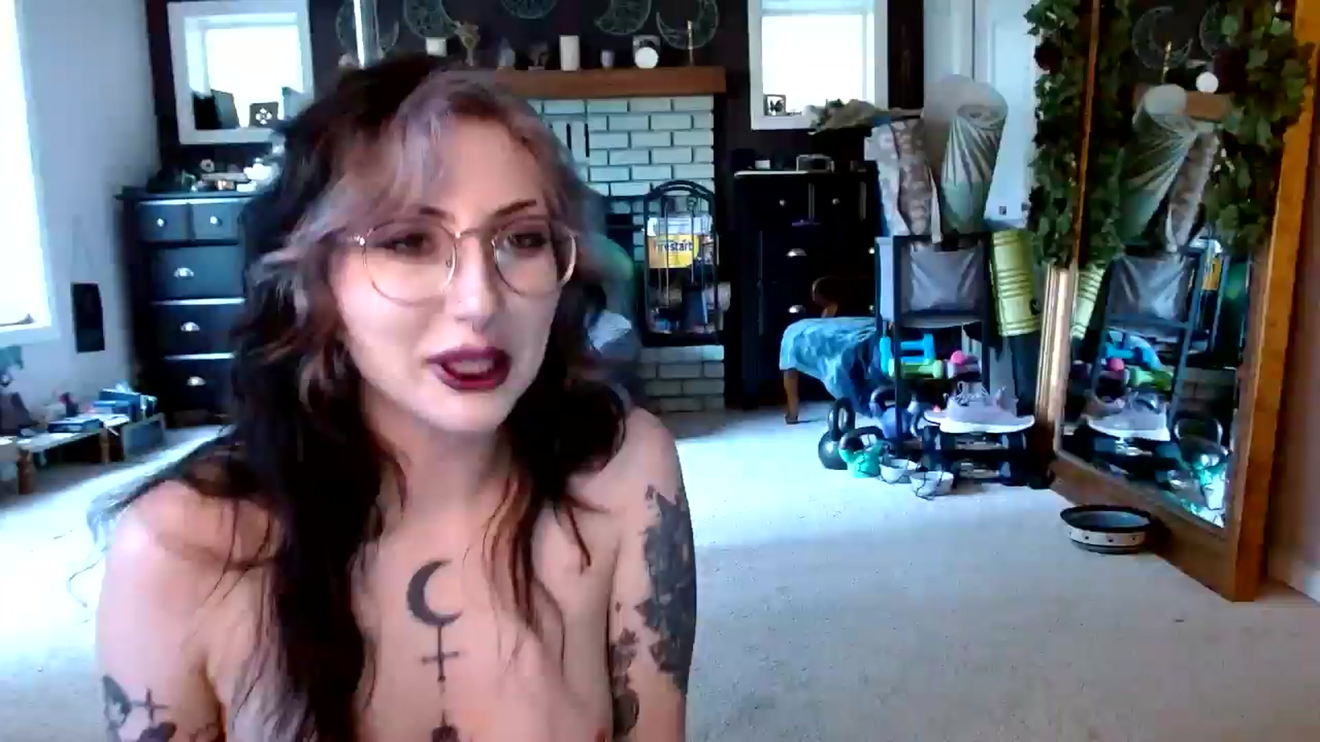 Gallery image thumbnail from Serenity's myfreecams stream on, 07/12/2024, 04:52 image 8 of 20