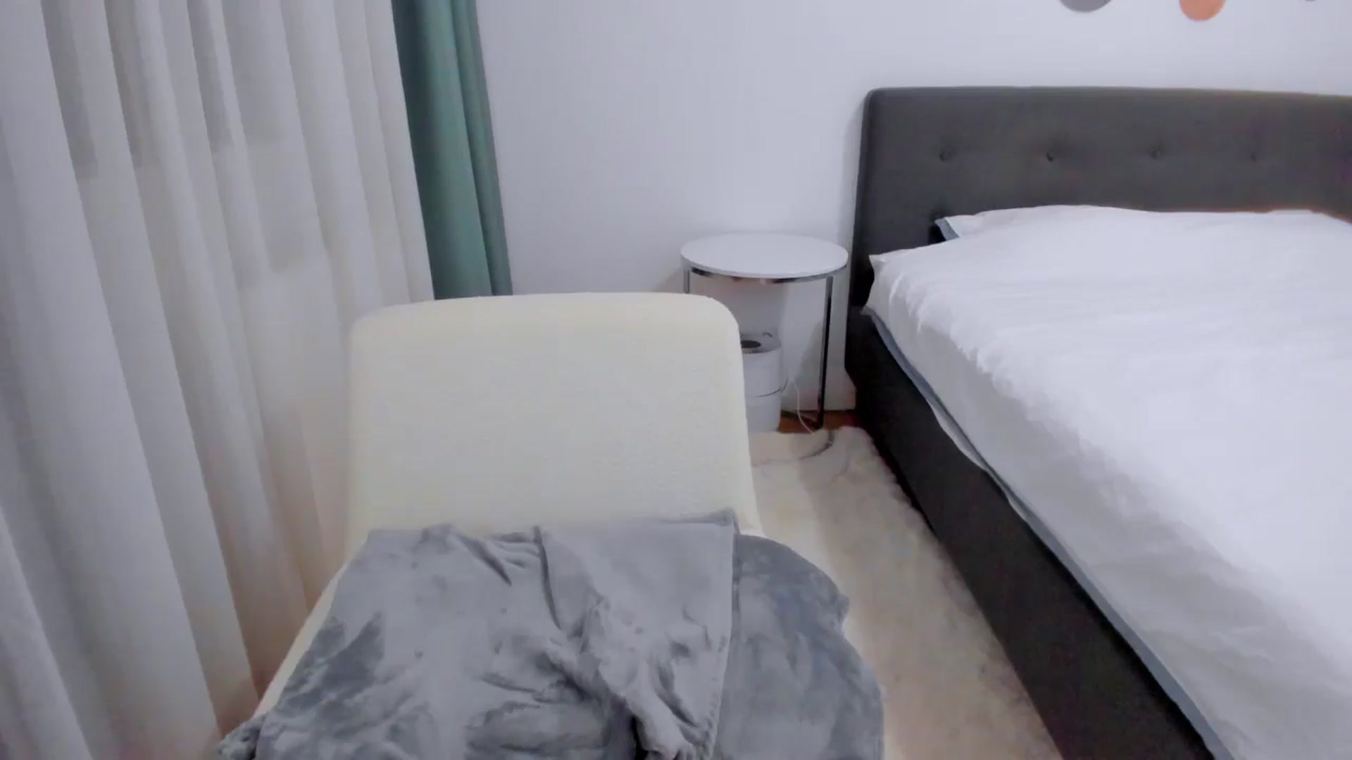 Gallery image thumbnail from Serenna__'s myfreecams stream on, 12/08/2024, 18:24 image 2 of 20