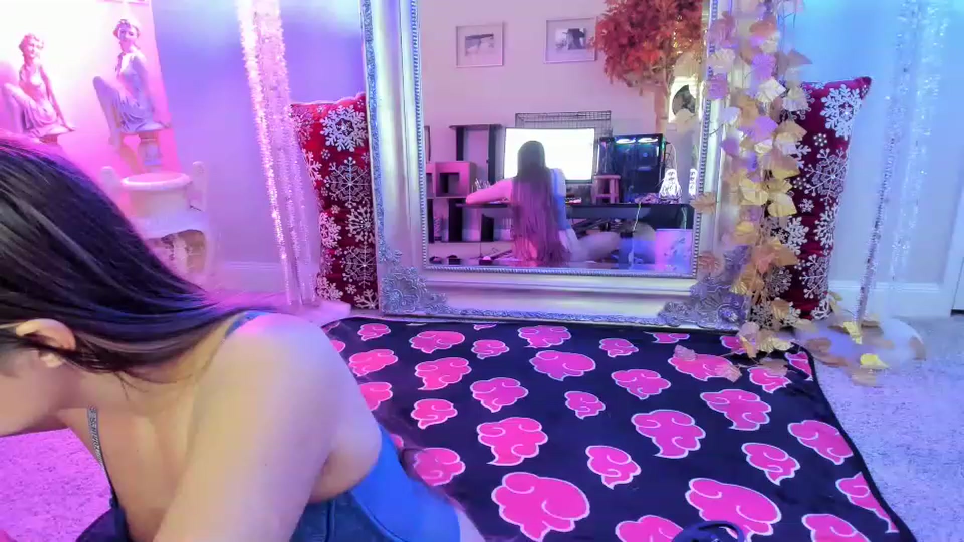 Gallery image thumbnail from Serina_'s myfreecams stream on, 12/09/2022, 18:53 image 9 of 20