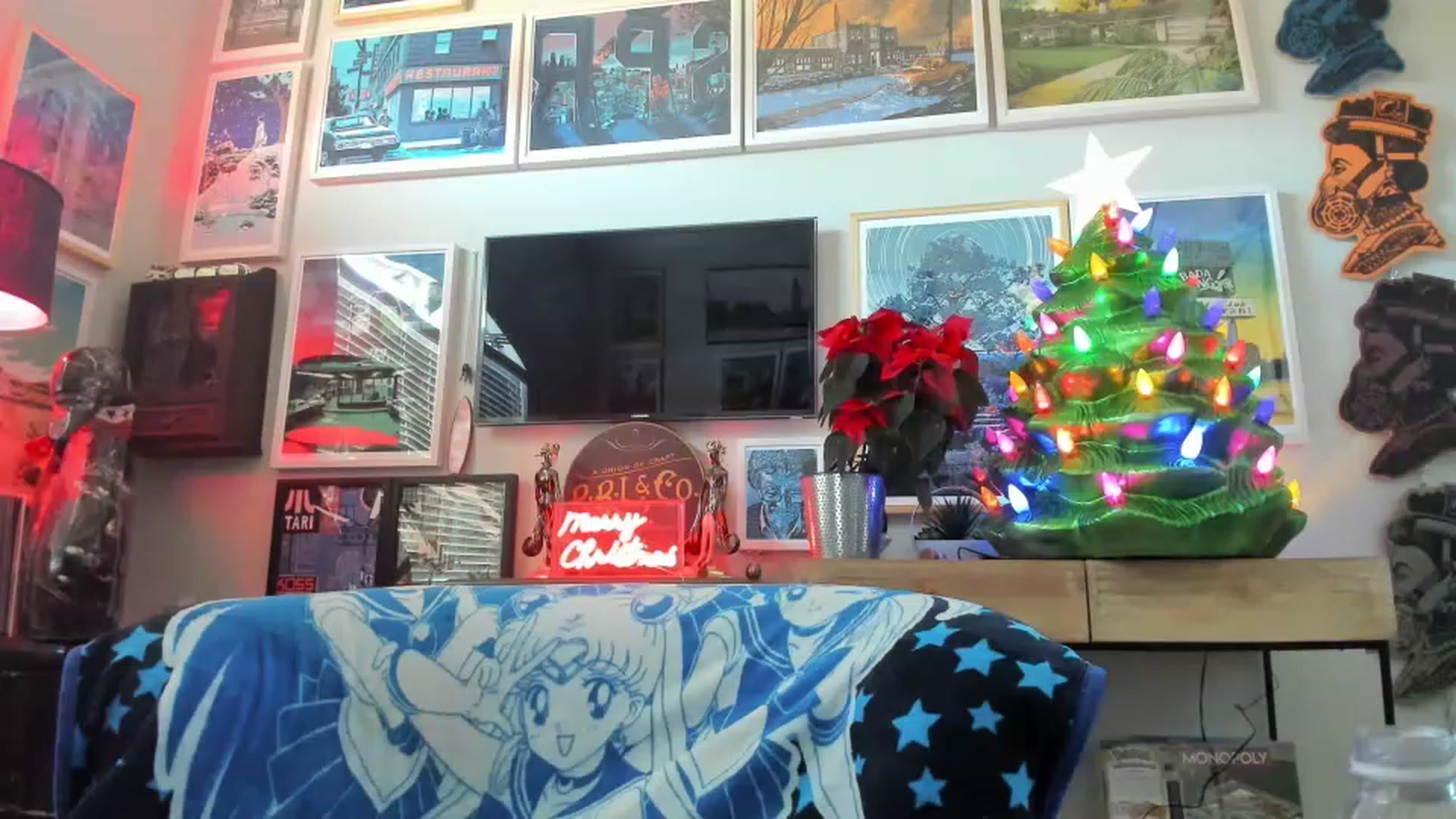 Gallery image thumbnail from Serina_'s myfreecams stream on, 12/24/2022, 19:29 image 9 of 20