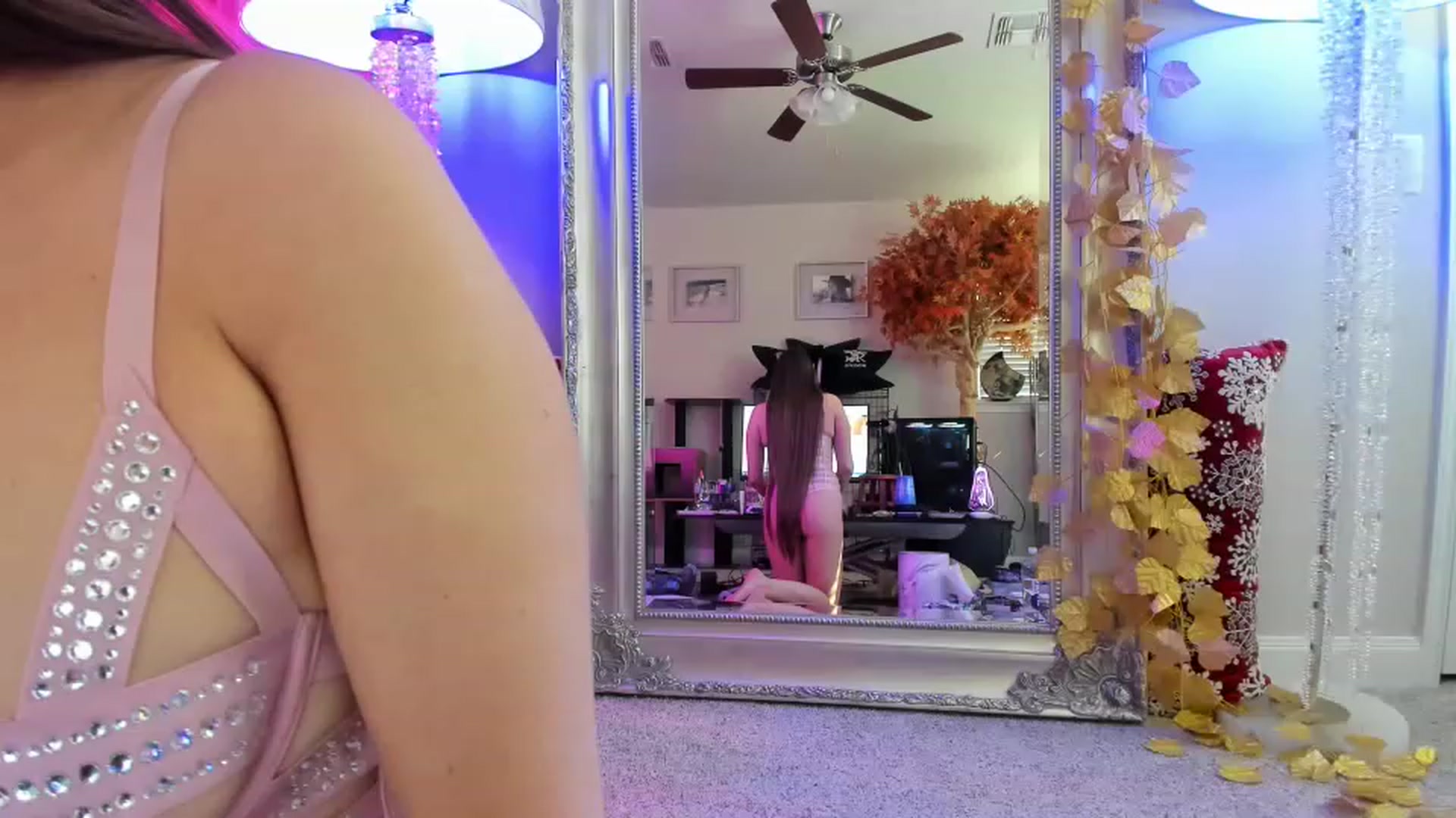 Gallery image thumbnail from Serina_'s myfreecams stream on, 01/05/2023, 19:01 image 11 of 20