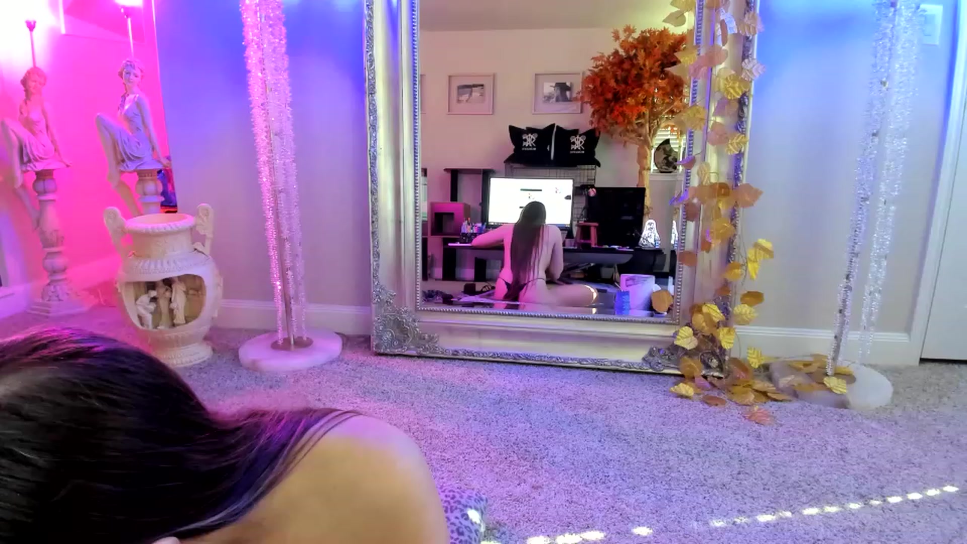 Gallery image thumbnail from Serina_'s myfreecams stream on, 01/19/2023, 18:50 image 20 of 20