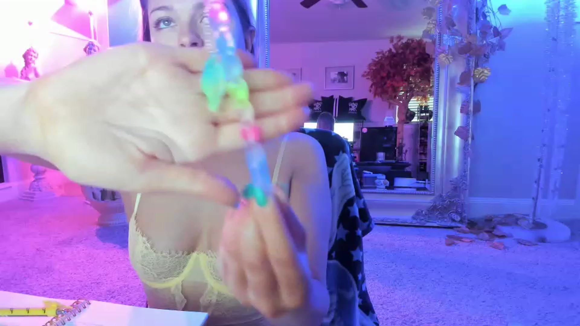 Gallery image thumbnail from Serina_'s myfreecams stream on, 01/30/2023, 16:17 image 8 of 20
