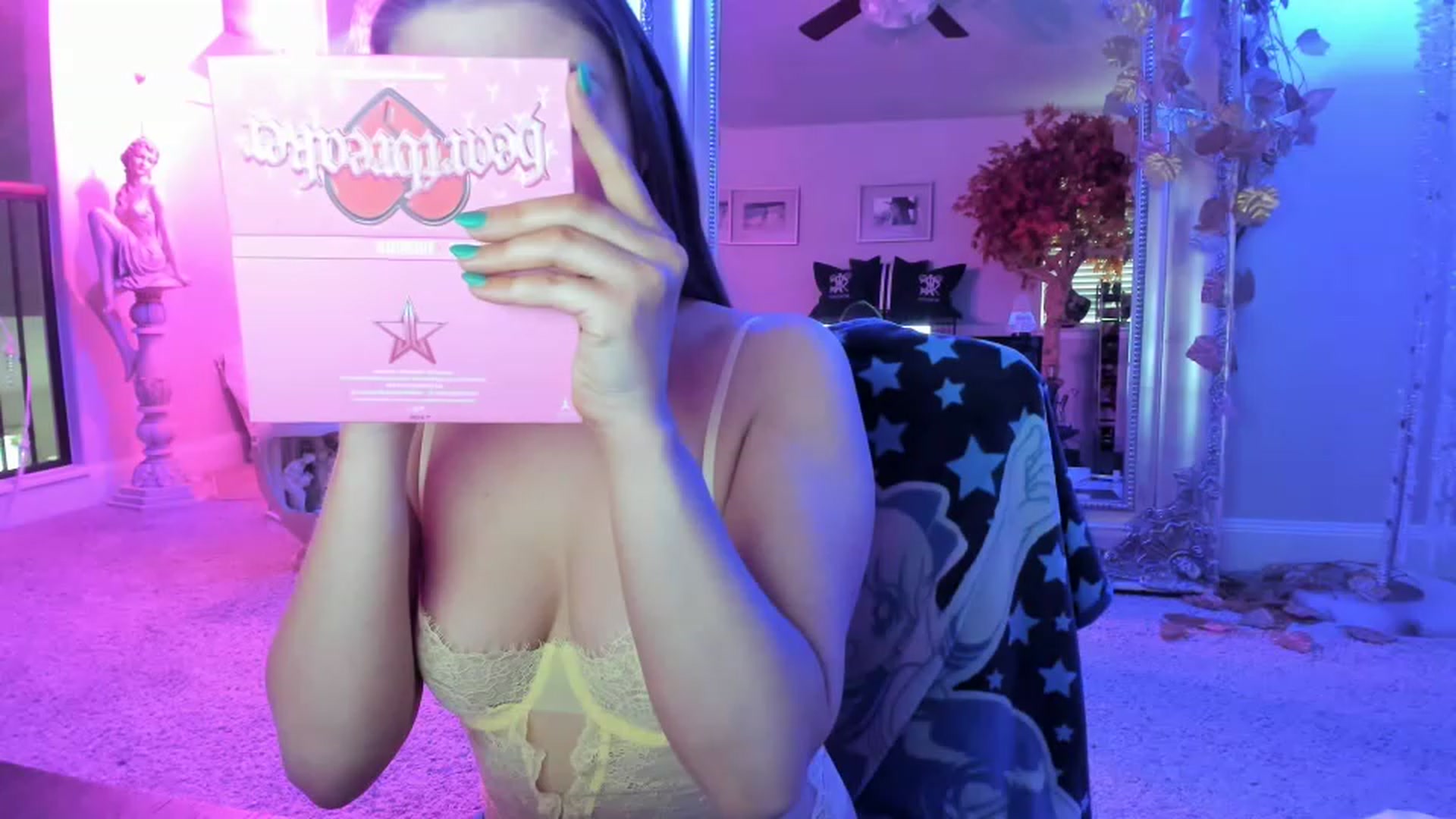 Gallery image thumbnail from Serina_'s myfreecams stream on, 01/30/2023, 16:17 image 20 of 20