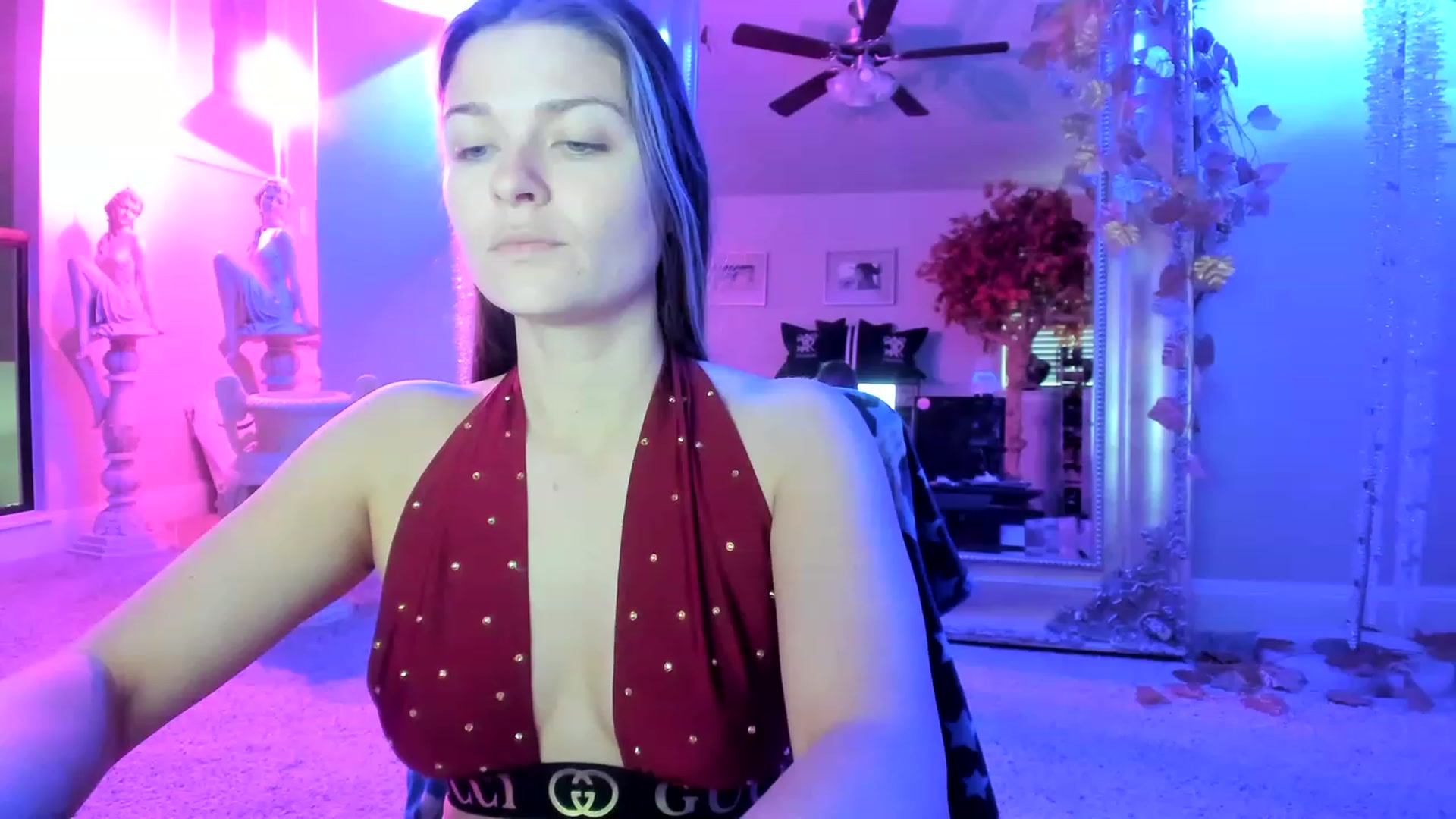 Gallery image thumbnail from Serina_'s myfreecams stream on, 01/31/2023, 16:38 image 11 of 20