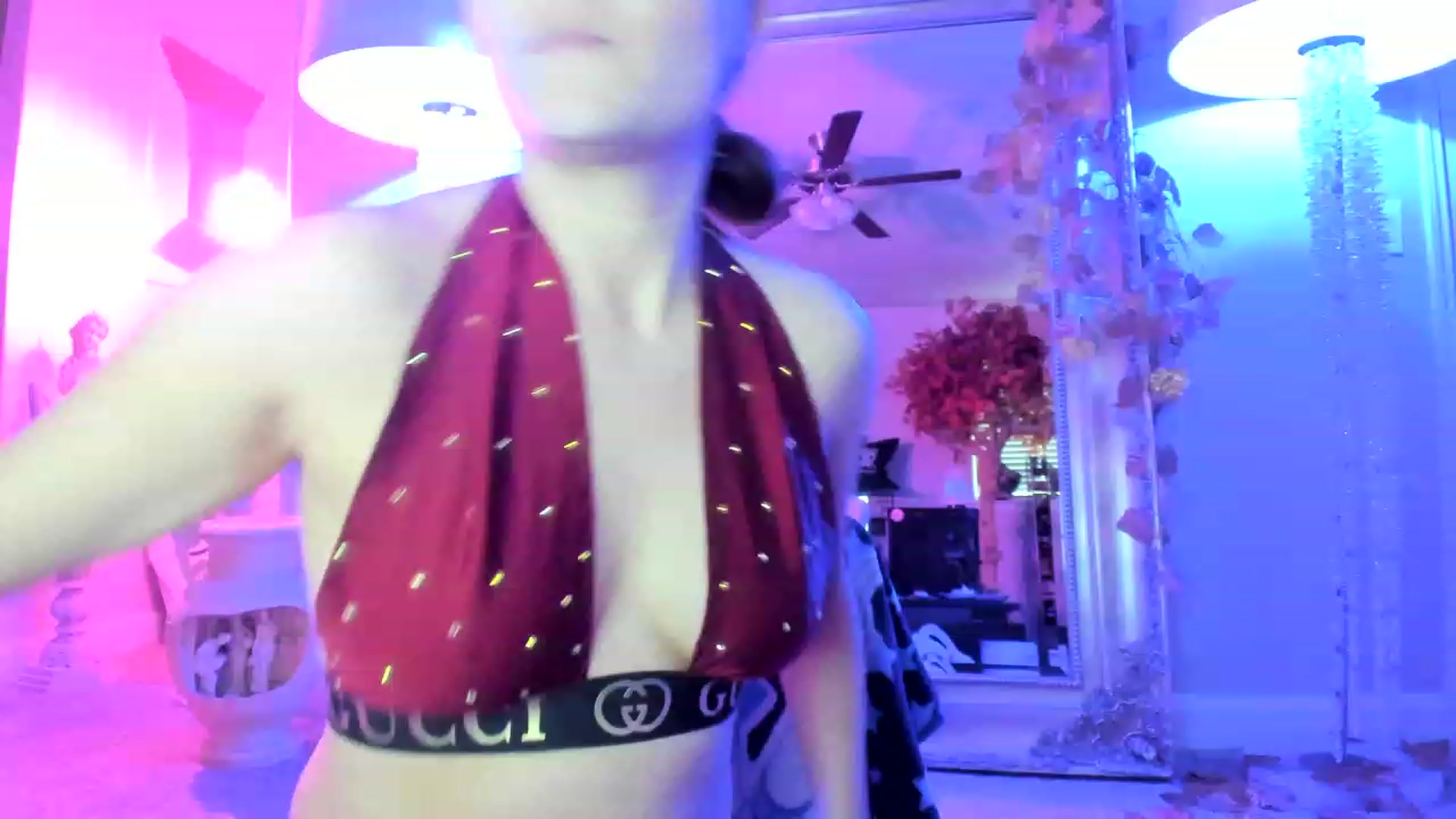 Gallery image thumbnail from Serina_'s myfreecams stream on, 01/31/2023, 16:38 image 18 of 20