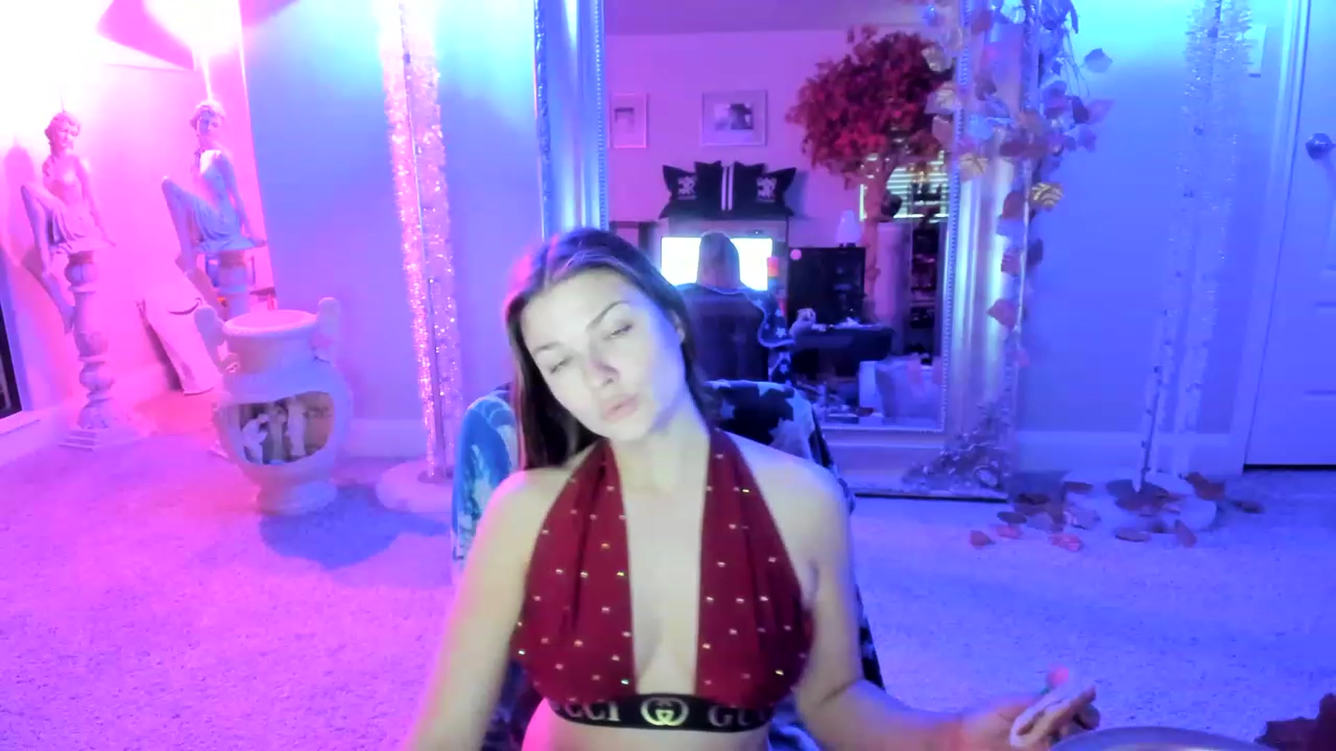 Gallery image thumbnail from Serina_'s myfreecams stream on, 01/31/2023, 16:38 image 2 of 20