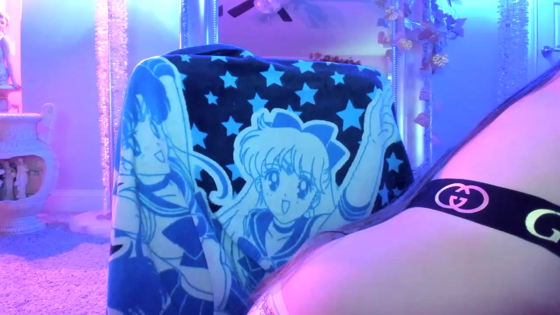 Gallery image thumbnail from Serina_'s myfreecams stream on, 01/31/2023, 16:38 image 4 of 20