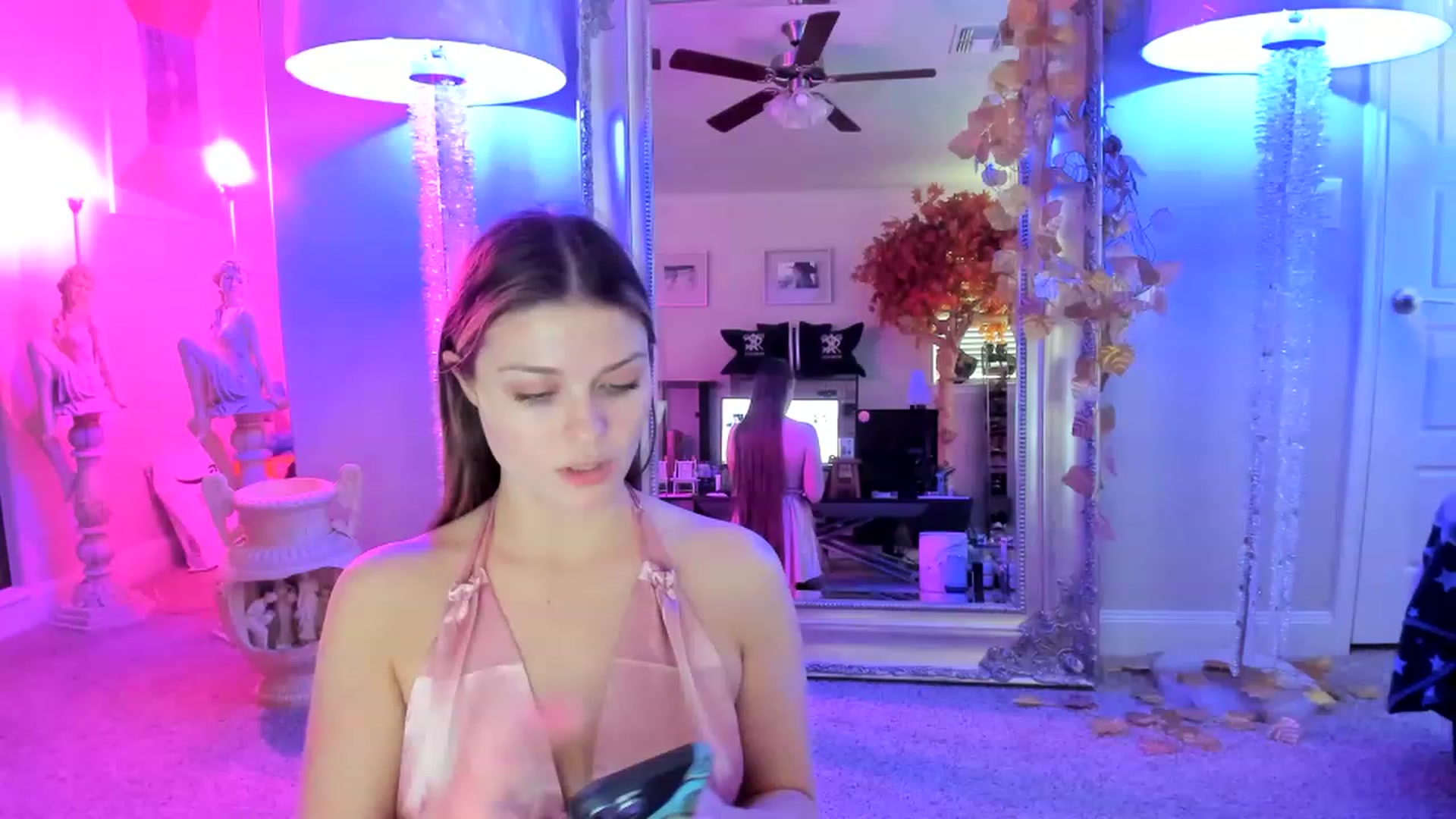 Gallery image thumbnail from Serina_'s myfreecams stream on, 02/03/2023, 16:48 image 18 of 20
