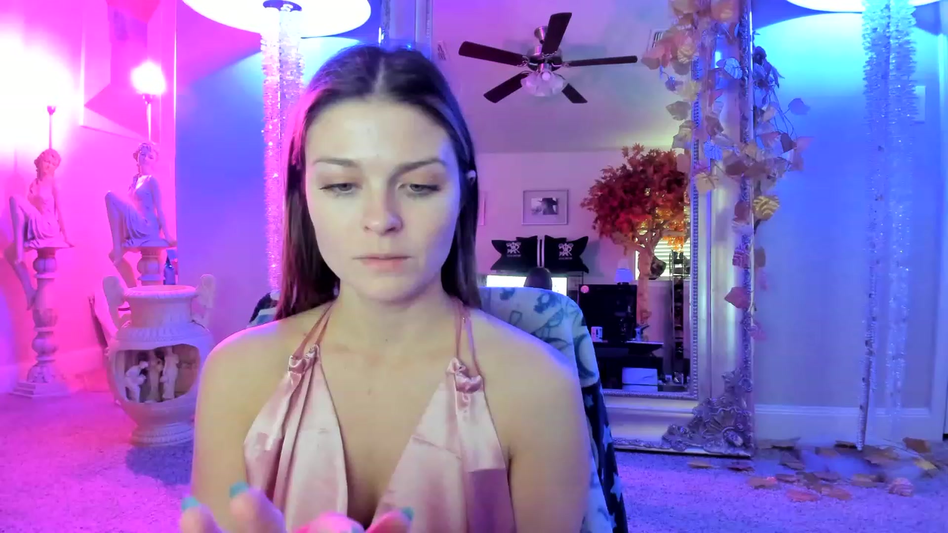 Gallery image thumbnail from Serina_'s myfreecams stream on, 02/03/2023, 16:48 image 1 of 20