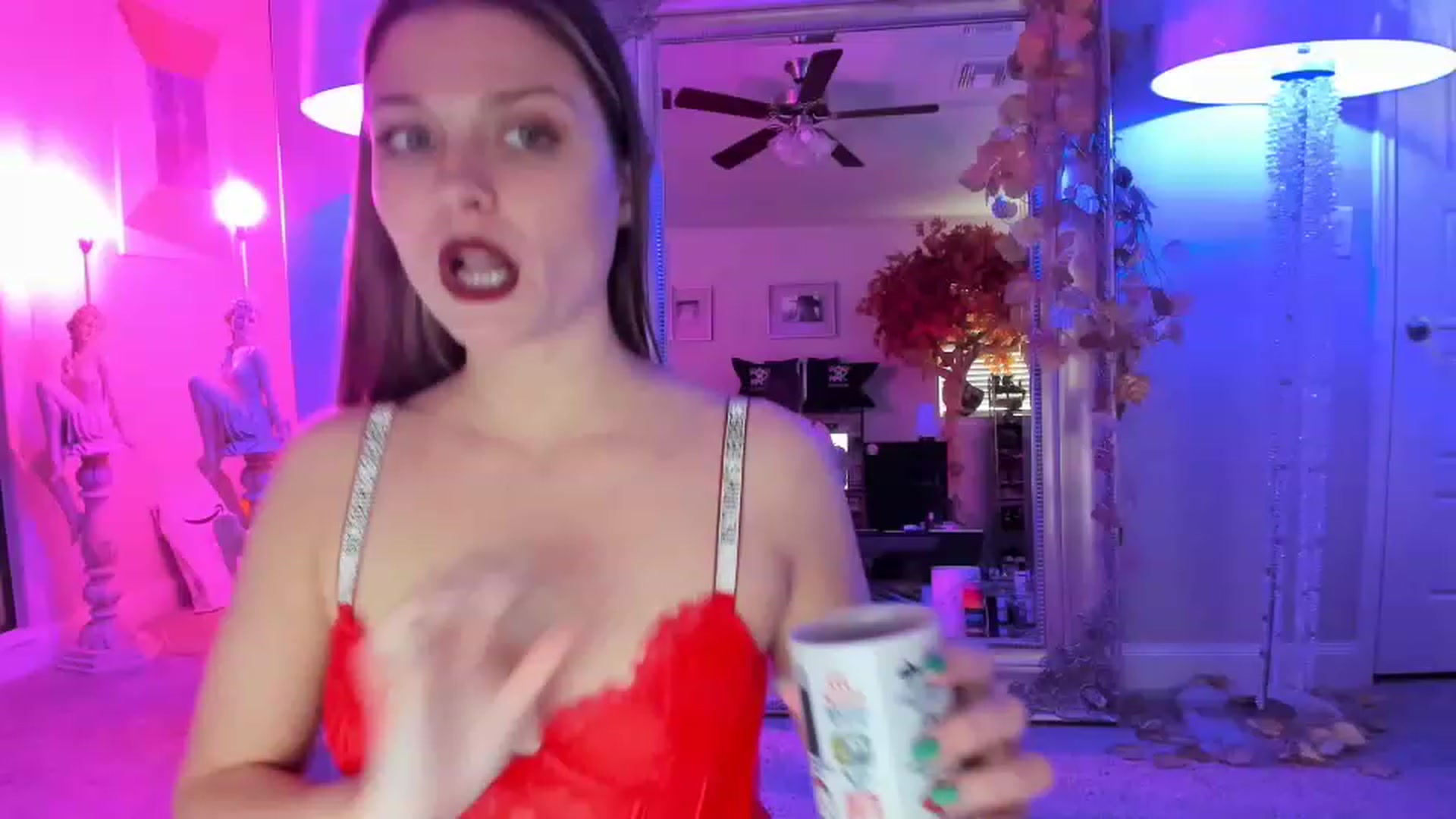Gallery image thumbnail from Serina_'s myfreecams stream on, 02/03/2023, 19:35 image 20 of 20