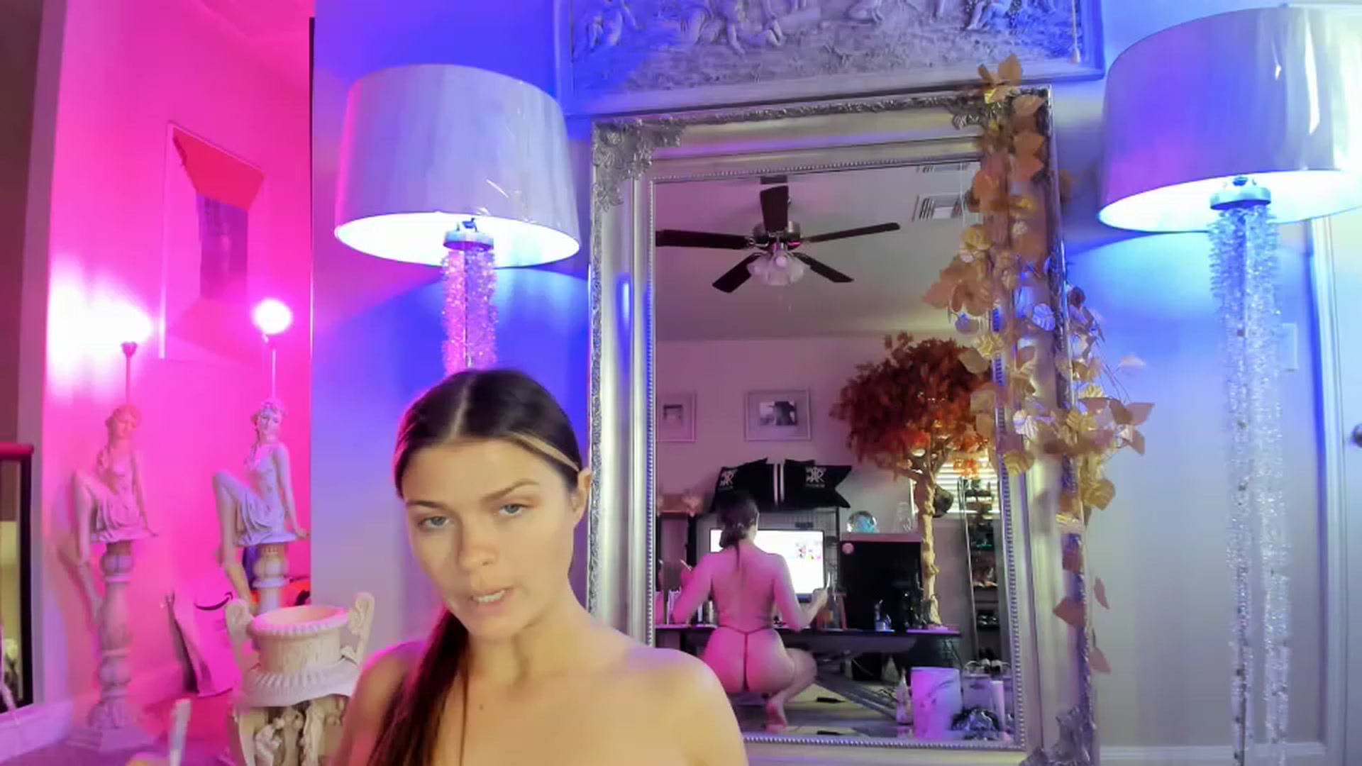Gallery image thumbnail from Serina_'s myfreecams stream on, 02/07/2023, 20:16 image 18 of 20
