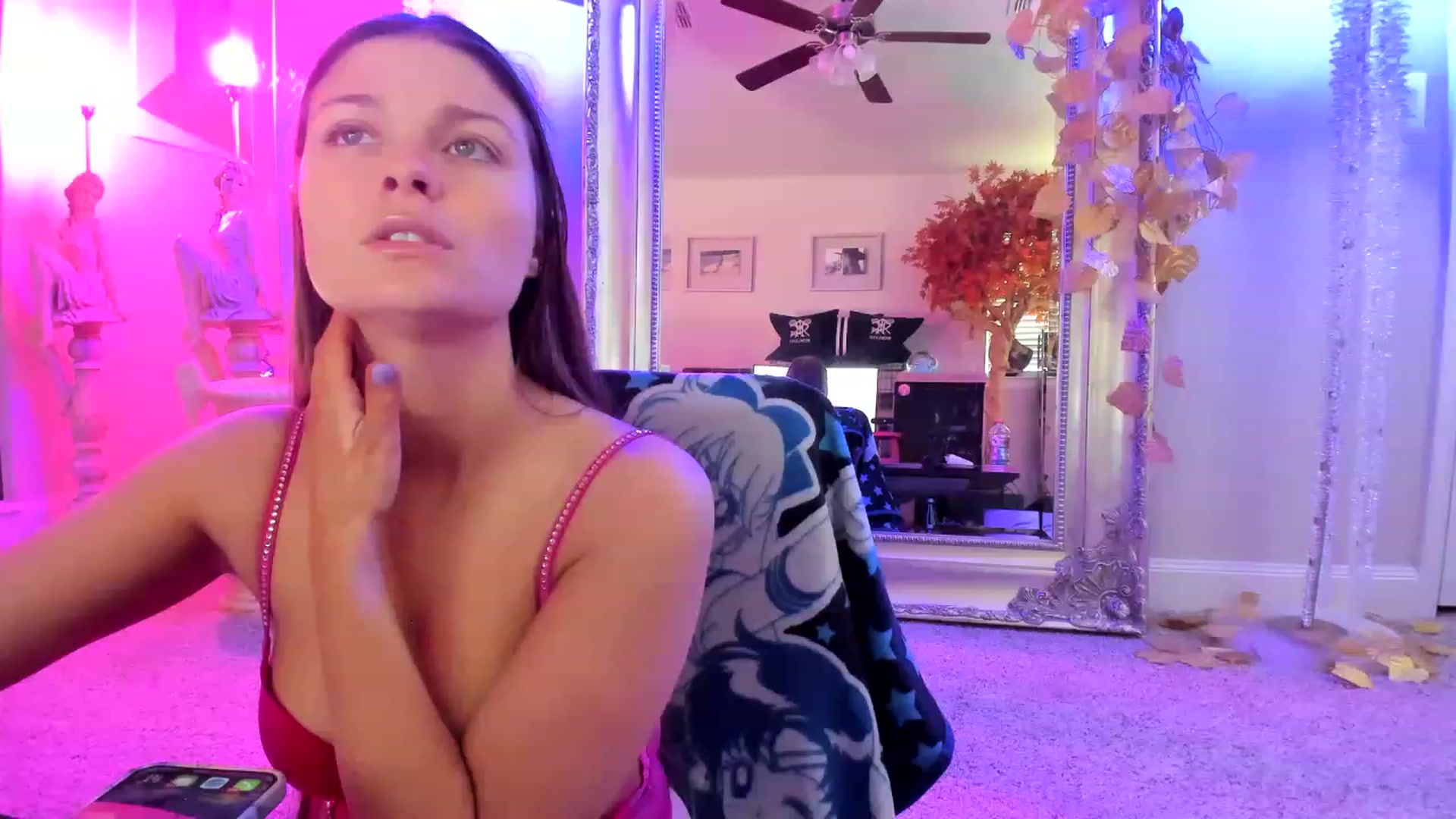 Gallery image thumbnail from Serina_'s myfreecams stream on, 02/14/2023, 16:44 image 5 of 20