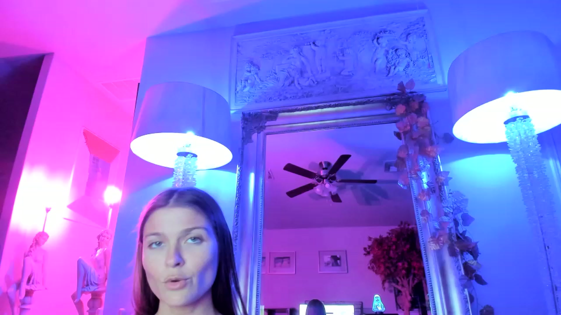 Gallery image thumbnail from Serina_'s myfreecams stream on, 06/26/2023, 07:32 image 2 of 20