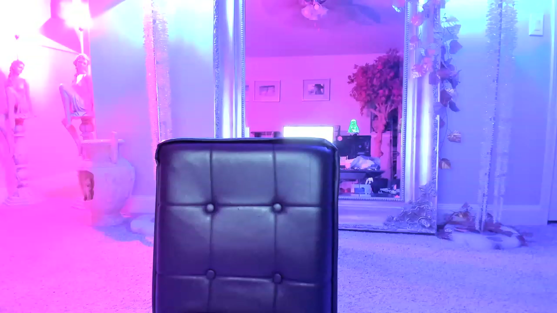 Gallery image thumbnail from Serina_'s myfreecams stream on, 07/03/2023, 02:25 image 4 of 20