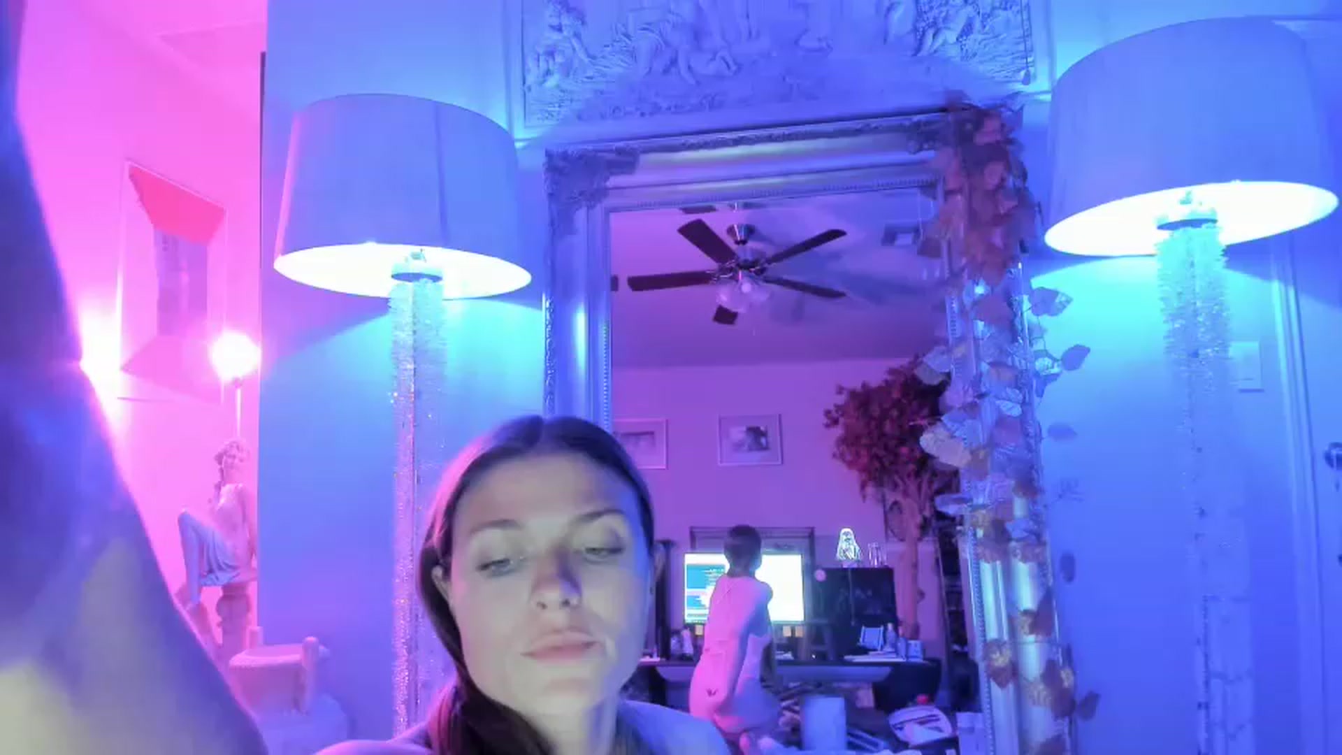 Gallery image thumbnail from Serina_'s myfreecams stream on, 08/07/2023, 07:47 image 14 of 20