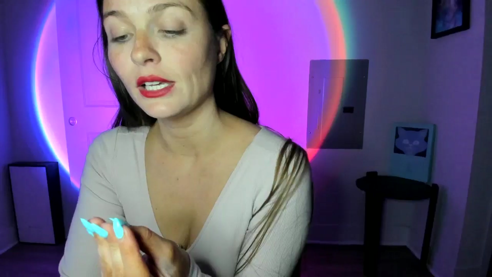 Gallery image thumbnail from Serina_'s myfreecams stream on, 06/03/2024, 09:55 image 15 of 20