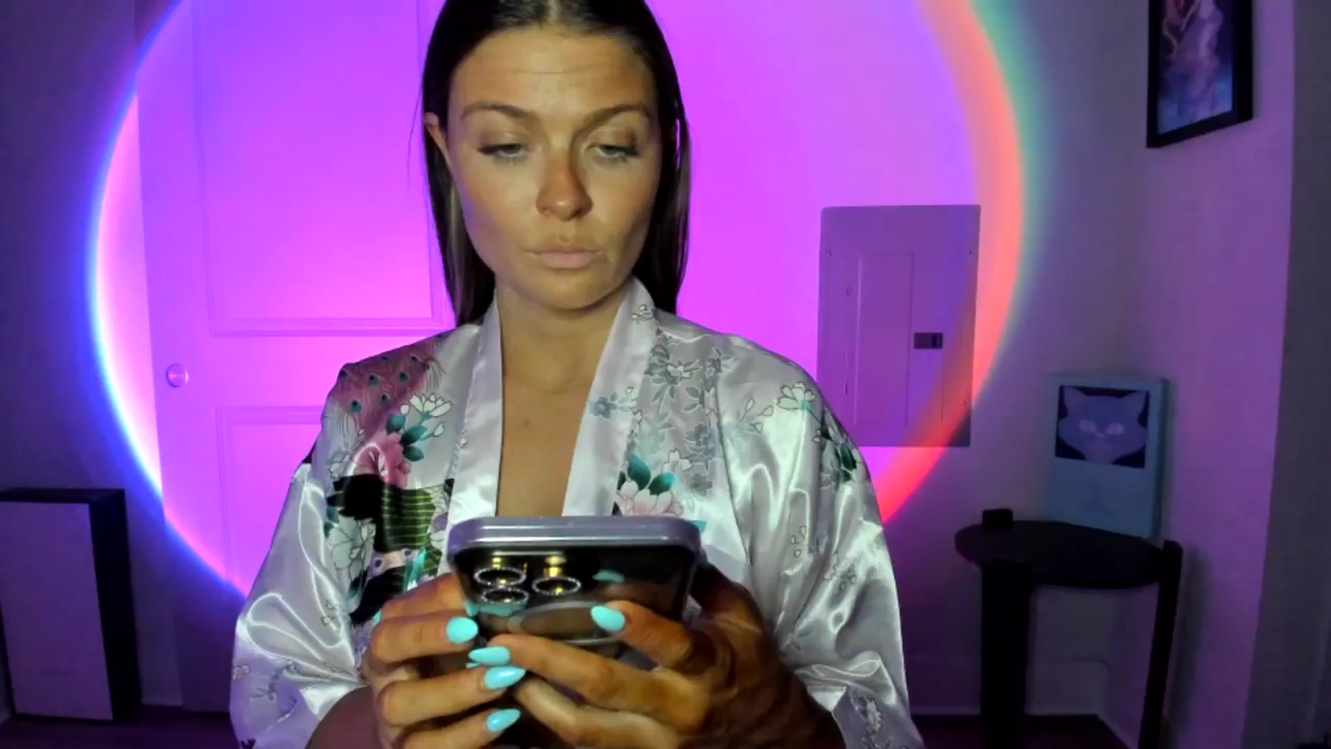 Gallery image thumbnail from Serina_'s myfreecams stream on, 06/04/2024, 09:39 image 17 of 20