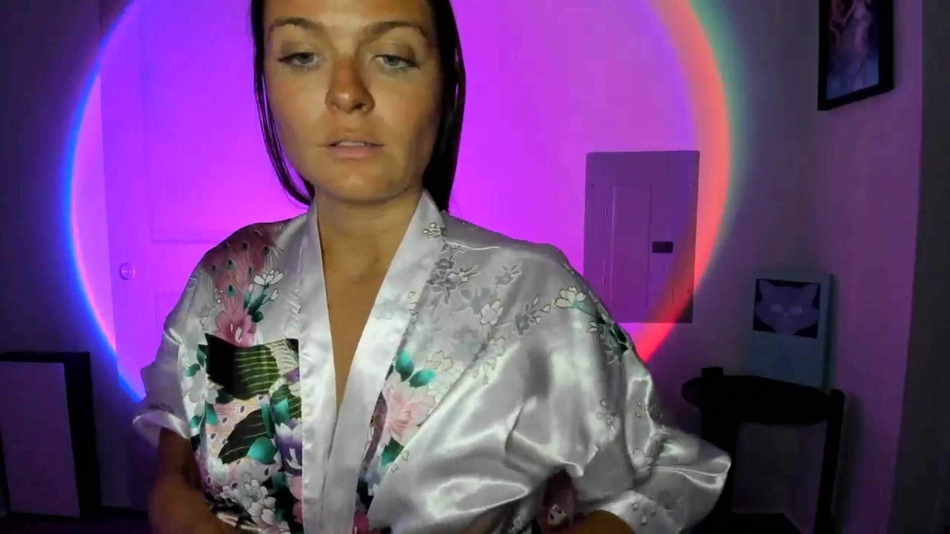 Gallery image thumbnail from Serina_'s myfreecams stream on, 06/04/2024, 09:39 image 13 of 20