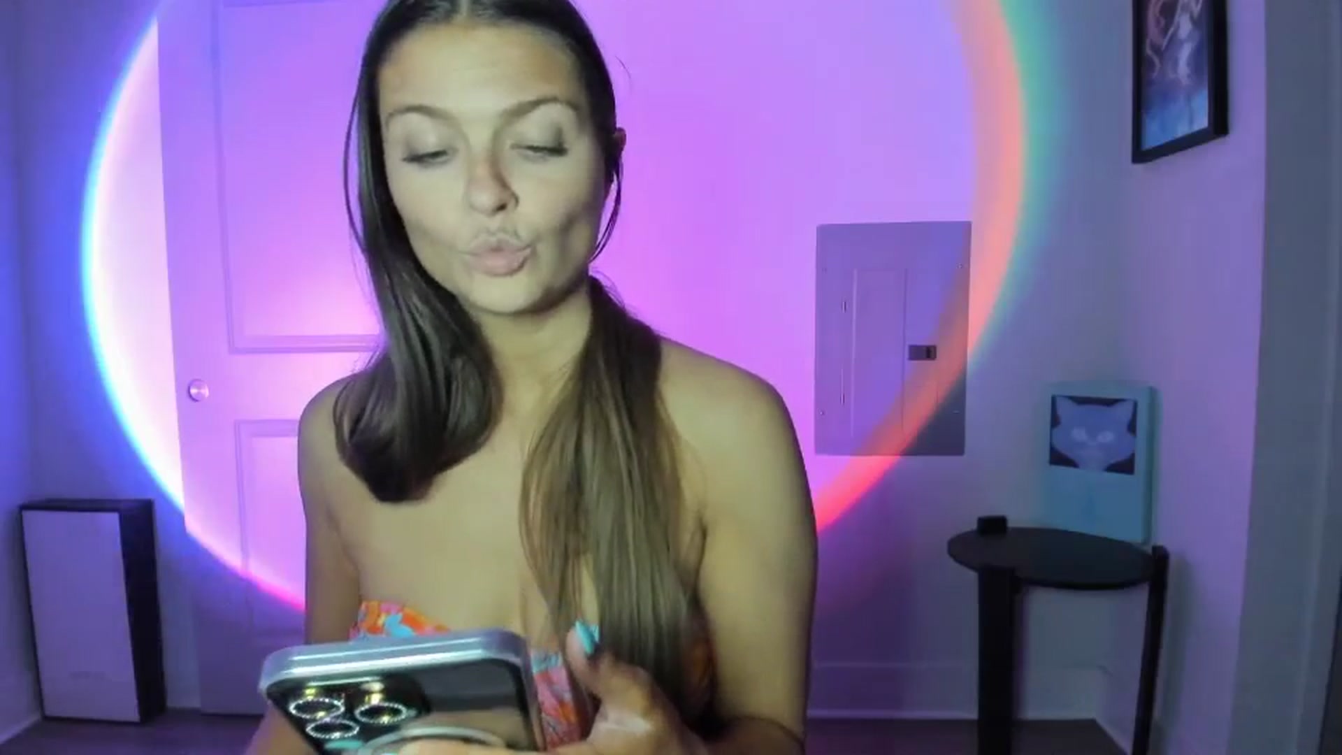 Gallery image thumbnail from Serina_'s myfreecams stream on, 06/07/2024, 07:59 image 16 of 20
