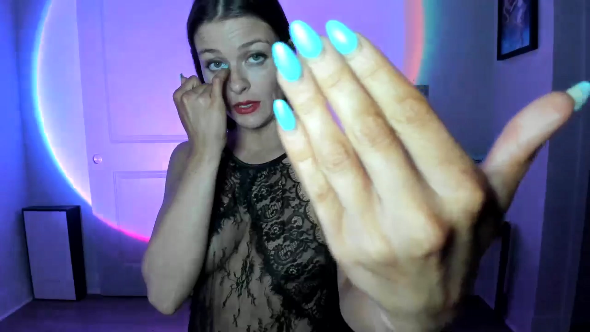 Gallery image thumbnail from Serina_'s myfreecams stream on, 06/09/2024, 08:05 image 18 of 20