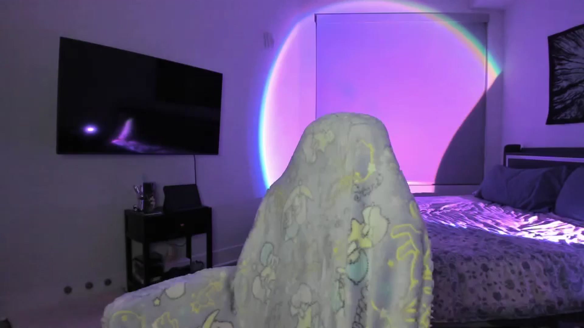 Gallery image thumbnail from Serina_'s myfreecams stream on, 06/25/2024, 09:16 image 2 of 20