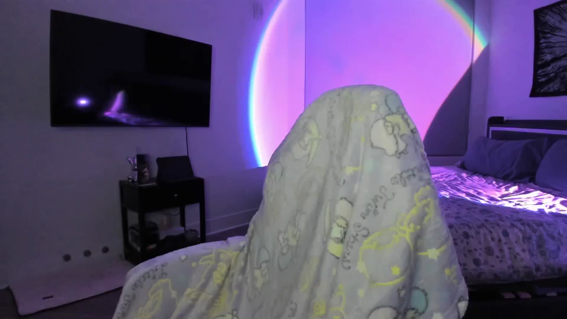 Gallery image thumbnail from Serina_'s myfreecams stream on, 06/25/2024, 09:16 image 20 of 20